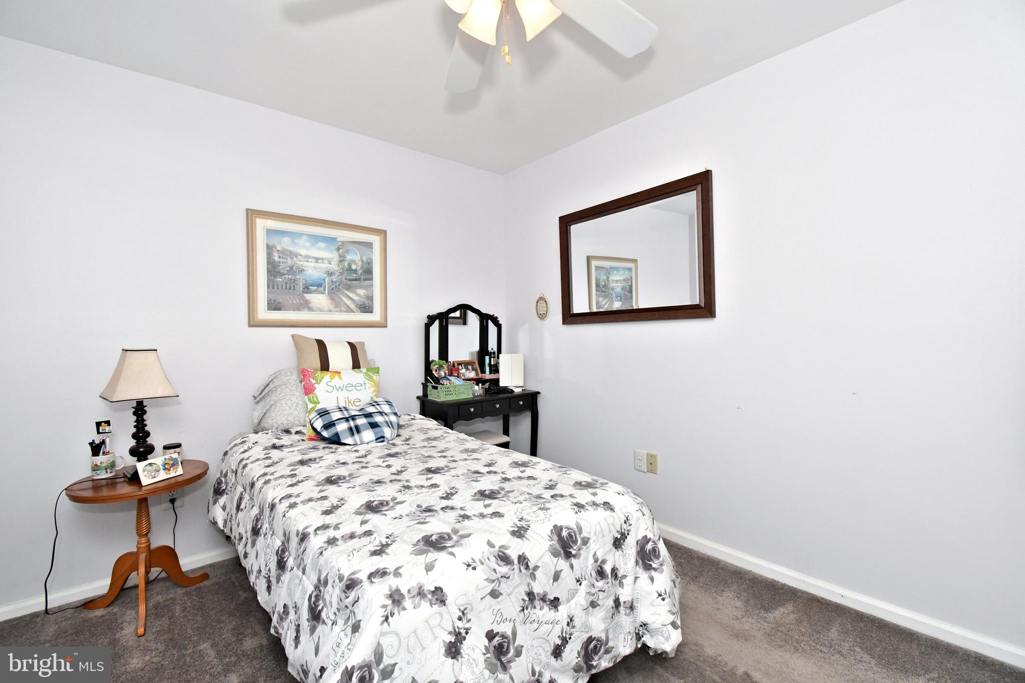 BARNSLEIGH EAST - Residential