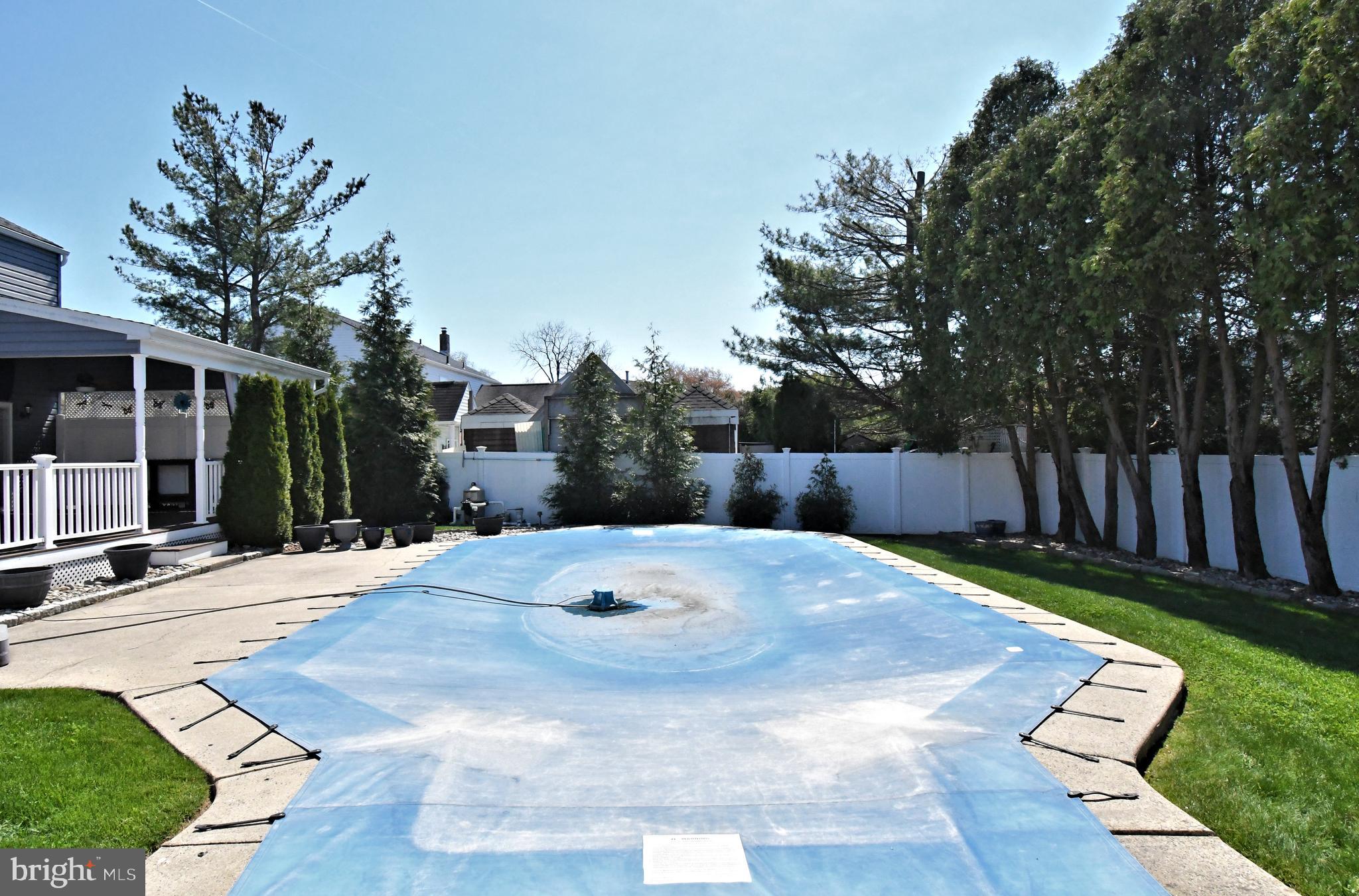 BARNSLEIGH EAST - Residential