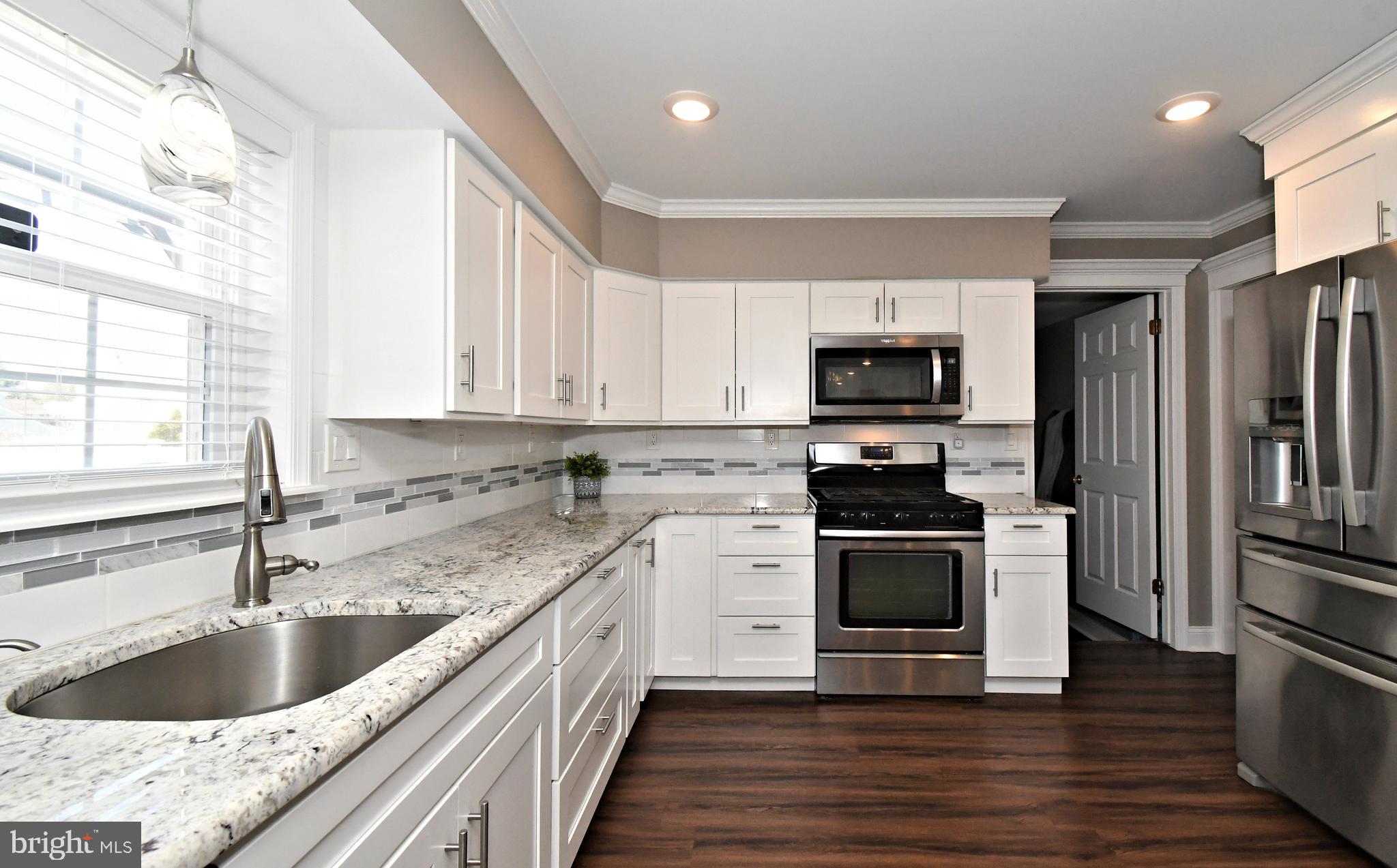 BARNSLEIGH EAST - Residential