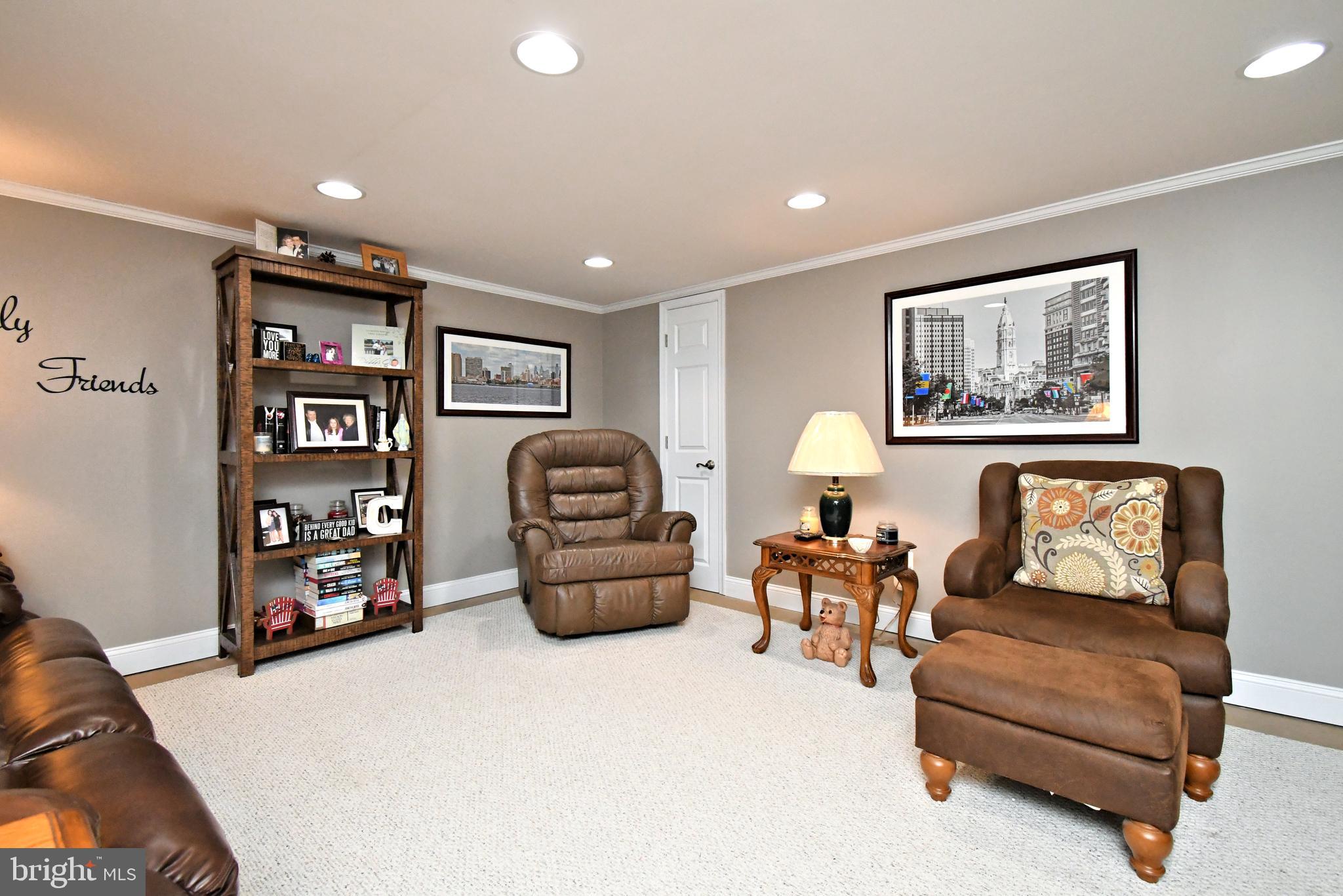 BARNSLEIGH EAST - Residential