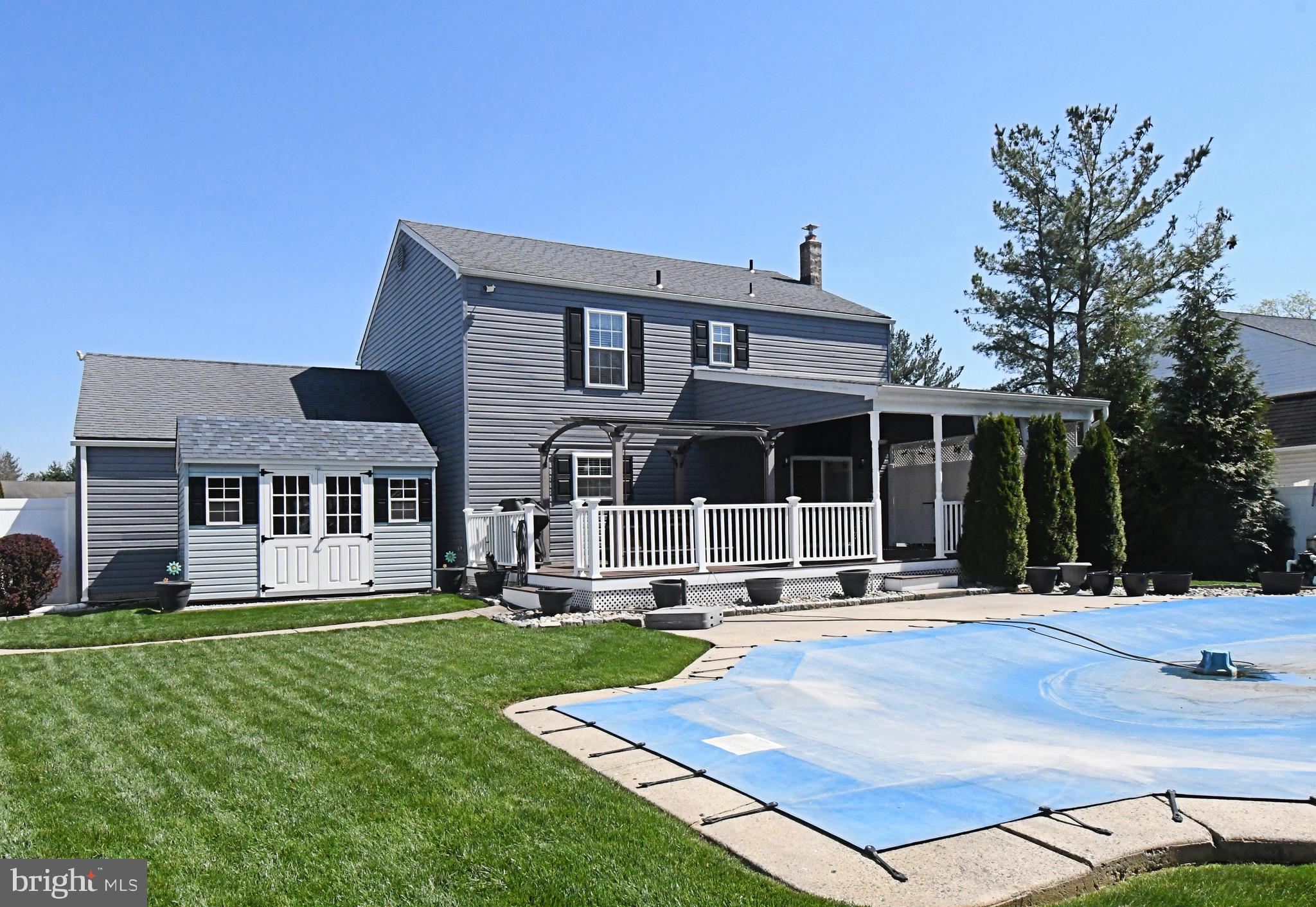 BARNSLEIGH EAST - Residential