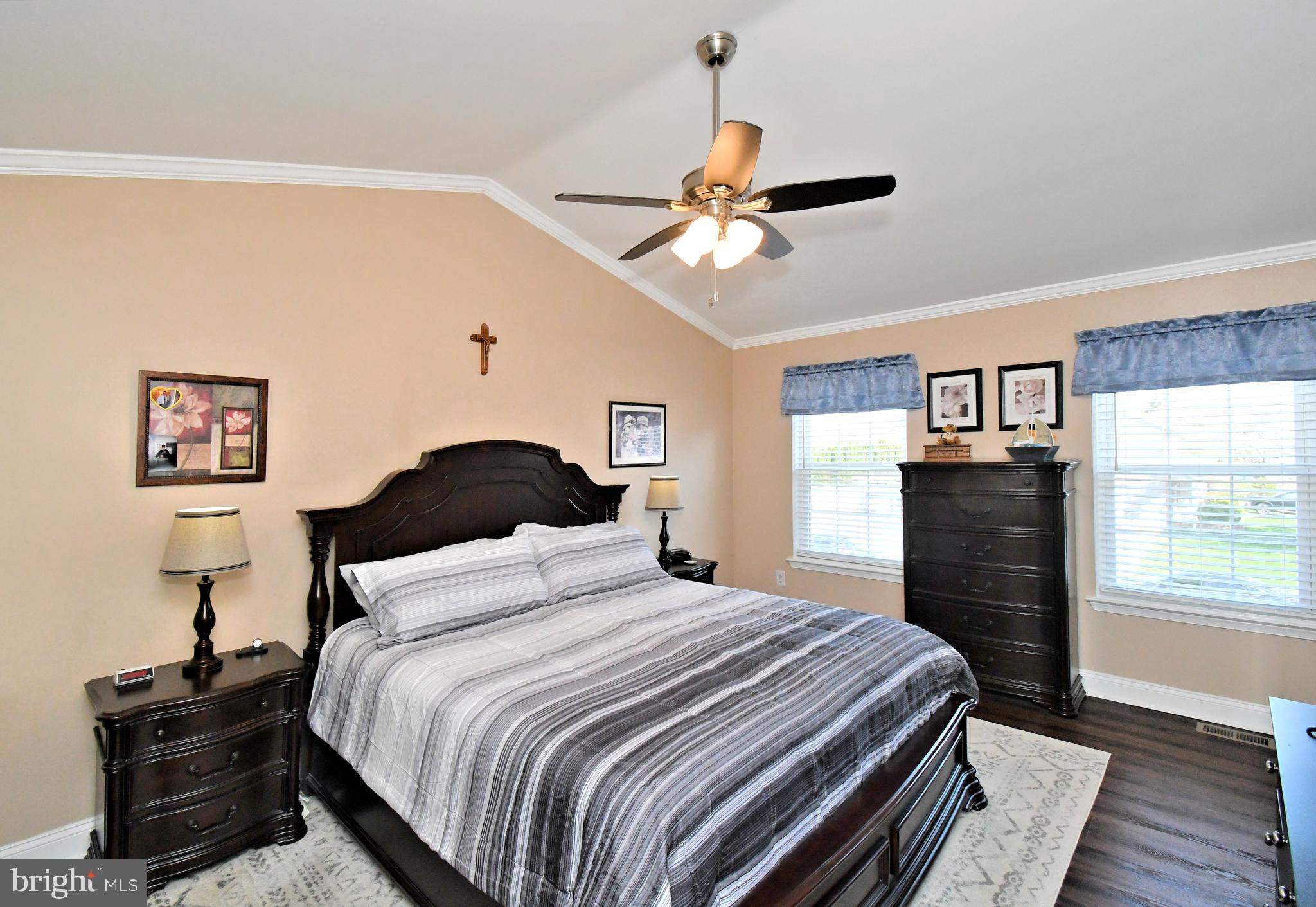 BARNSLEIGH EAST - Residential