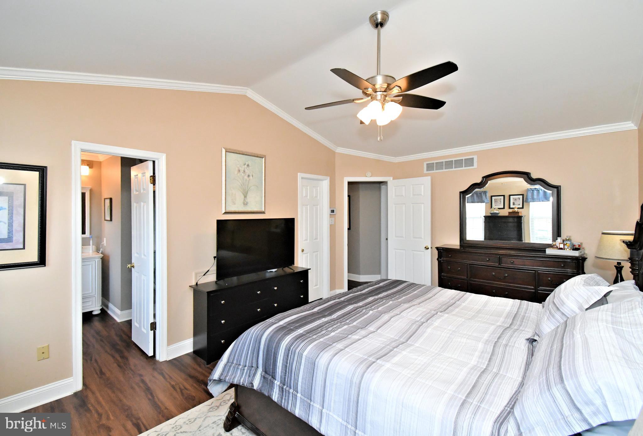 BARNSLEIGH EAST - Residential