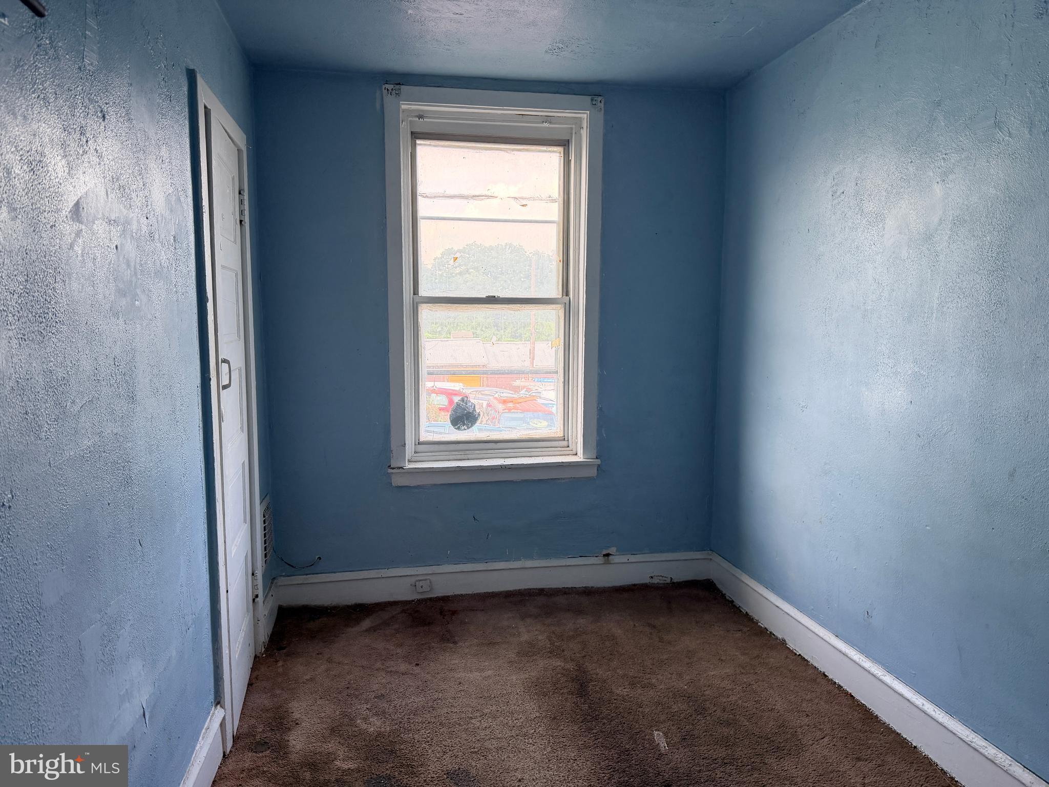 ELMWOOD PARK - Residential