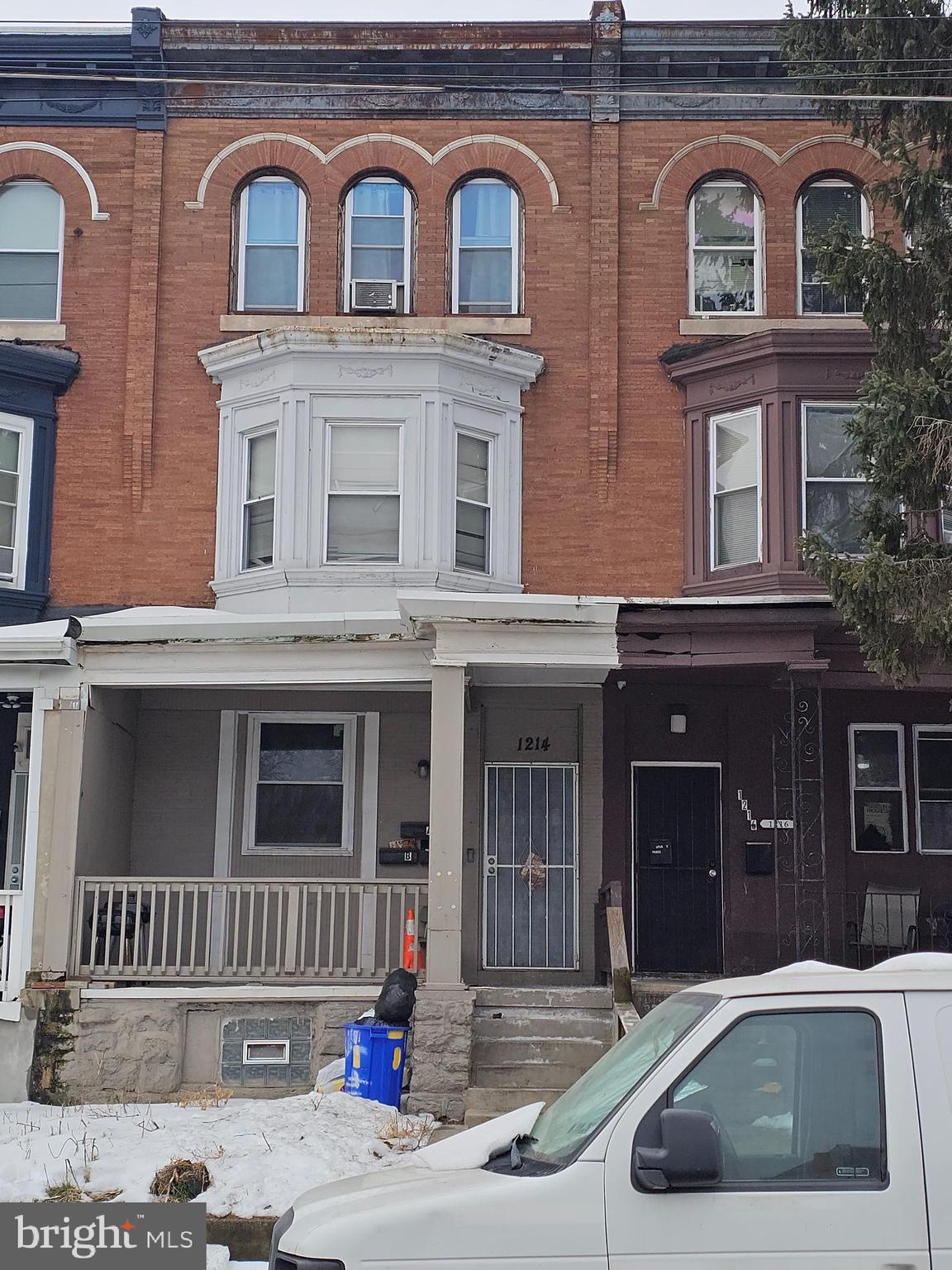 HUNTING PARK - Residential Income