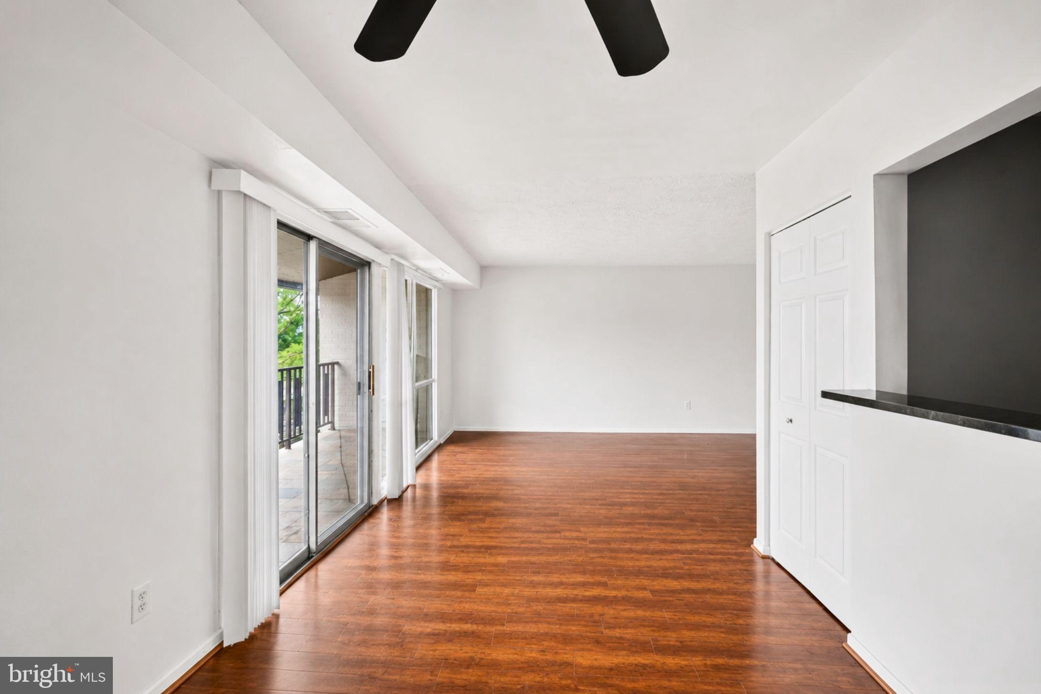 HUNTCREST CONDOMINIUM - Residential