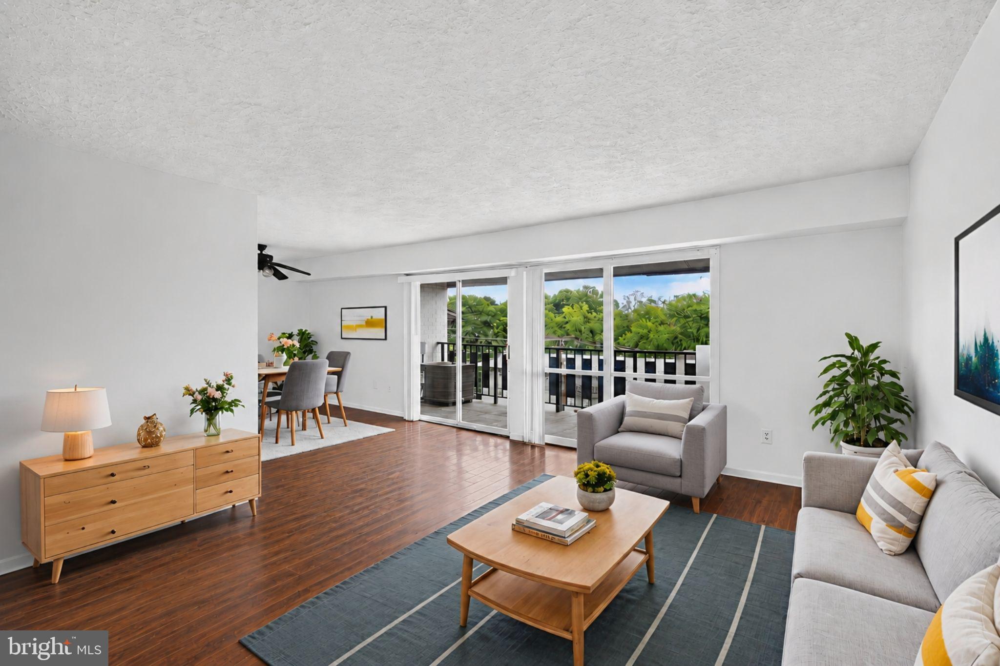 HUNTCREST CONDOMINIUM - Residential