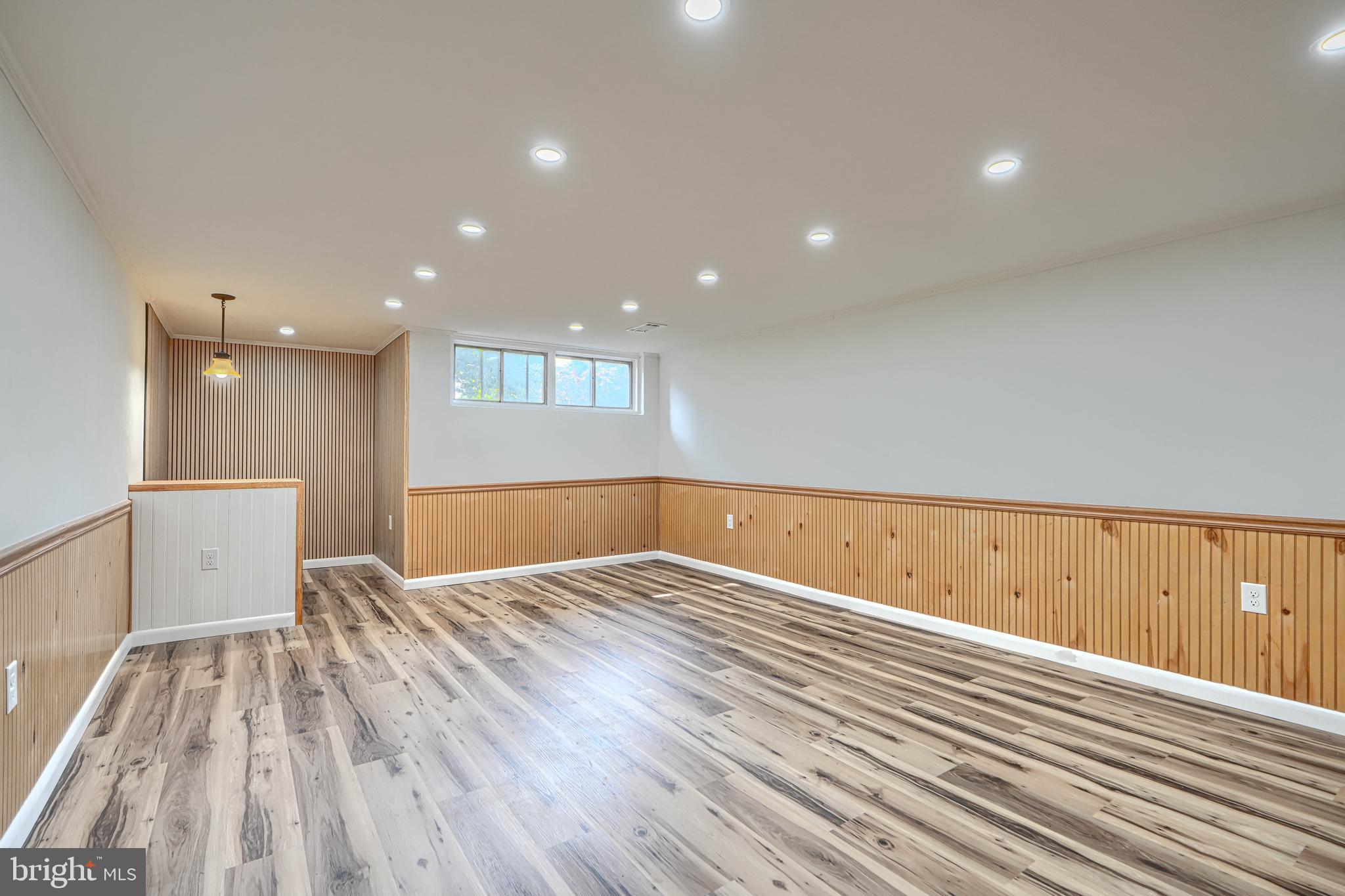 GLENMONT - Residential