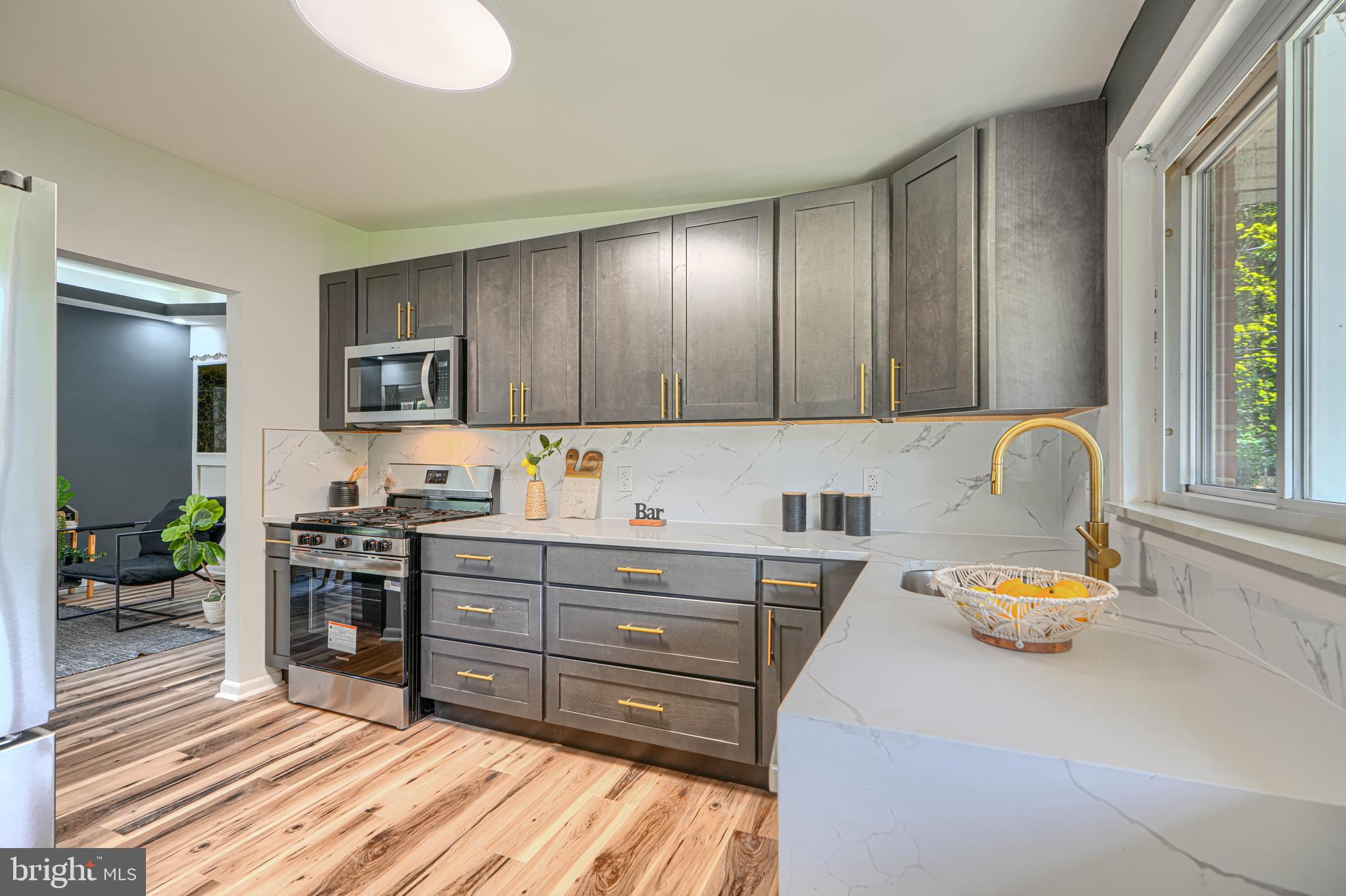 GLENMONT - Residential