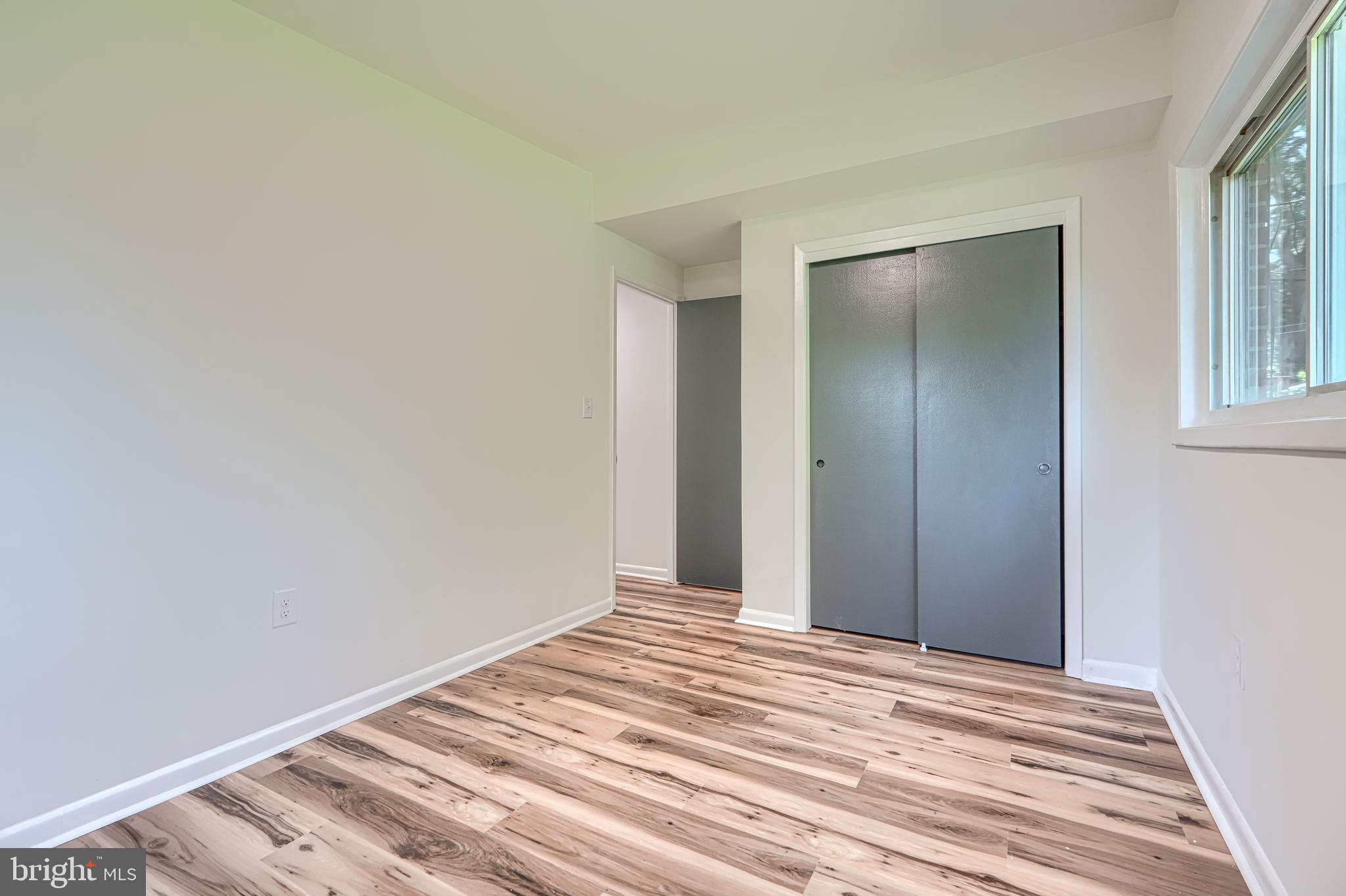 GLENMONT - Residential