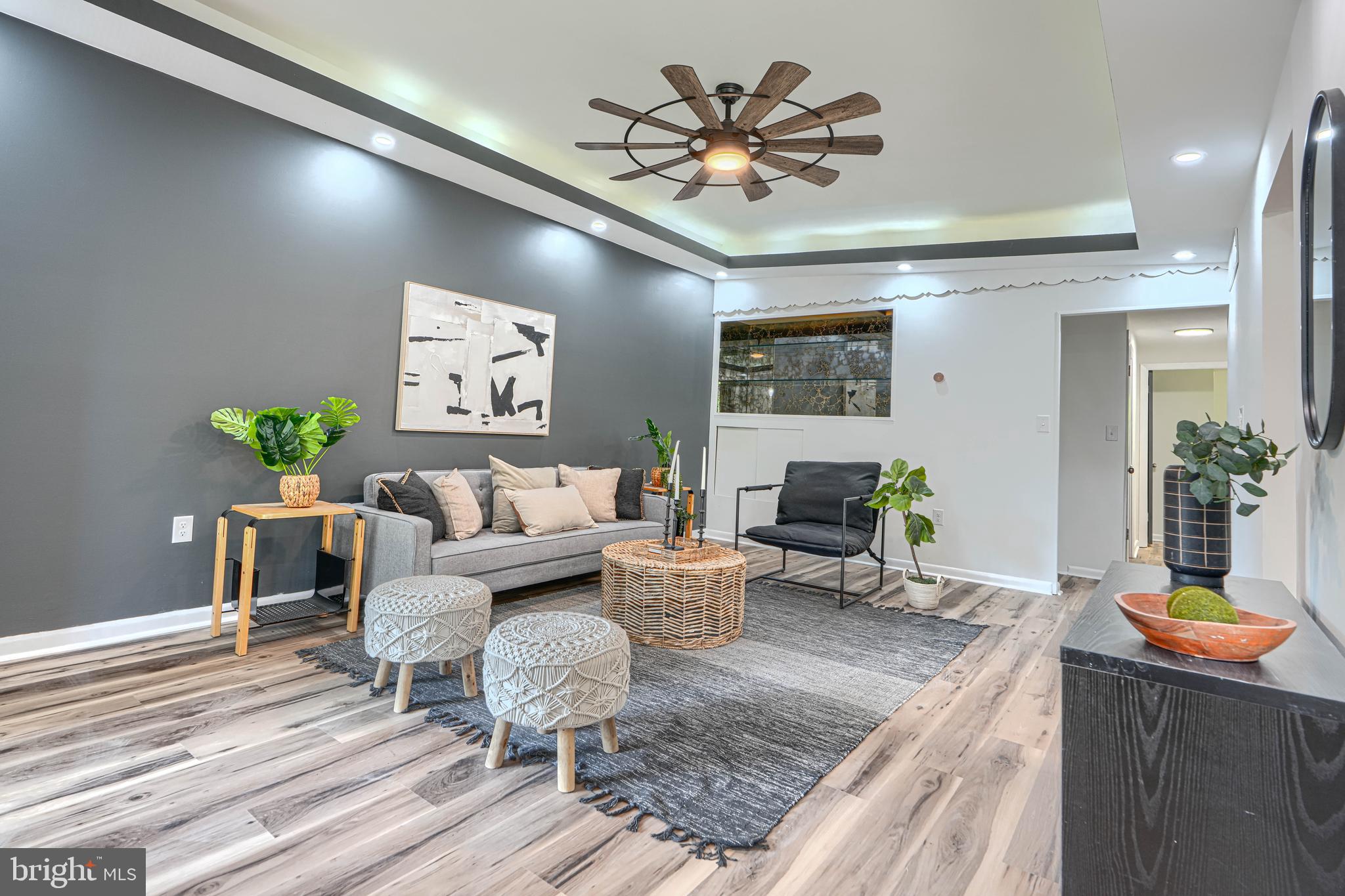 GLENMONT - Residential