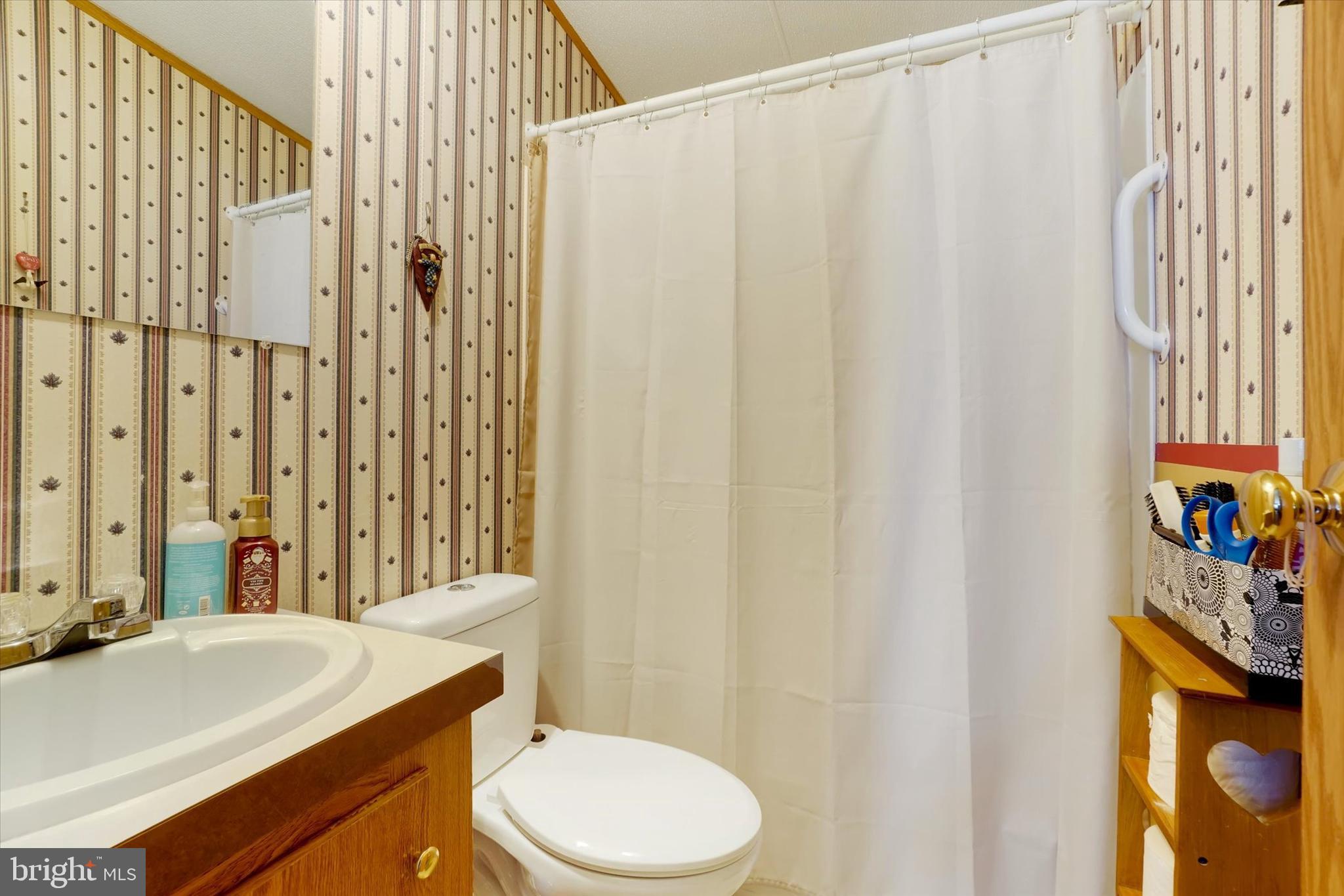 DEERFIELD VILLAGE MHP - Residential