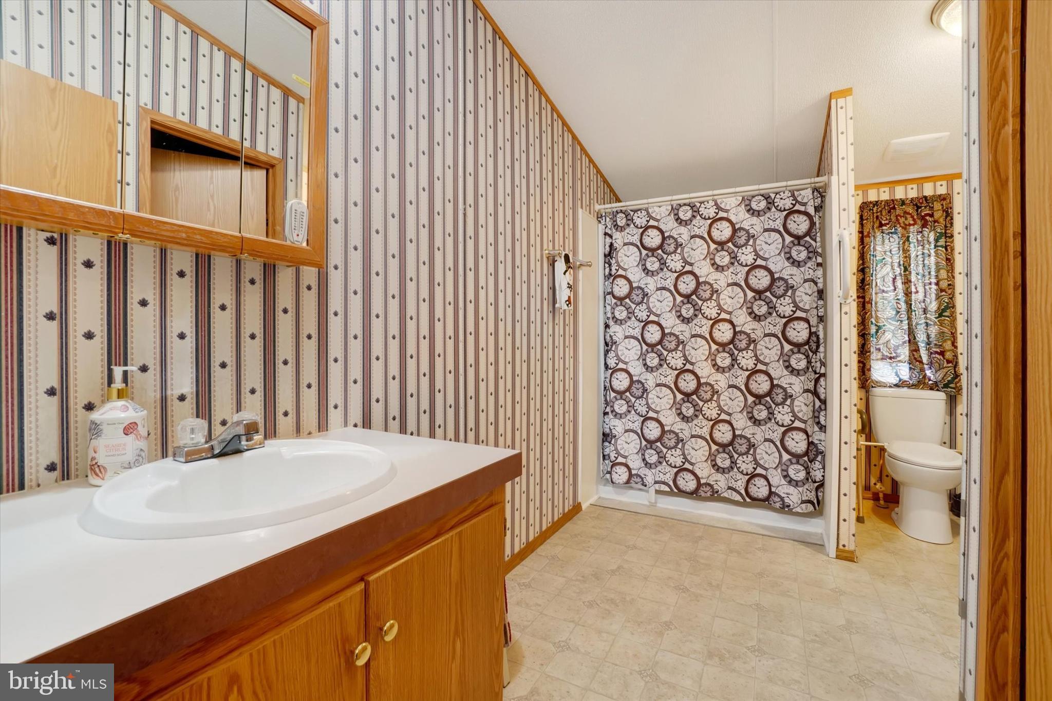 DEERFIELD VILLAGE MHP - Residential