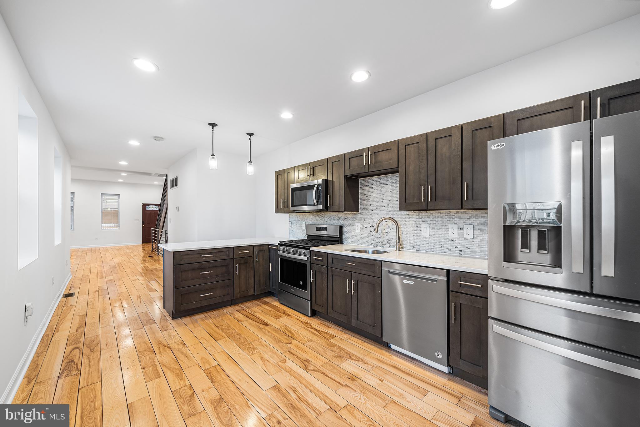POWELTON VILLAGE - Residential