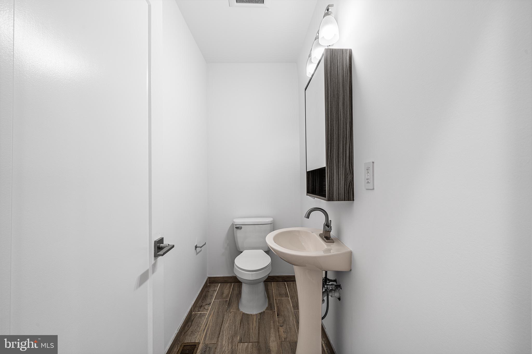 POWELTON VILLAGE - Residential