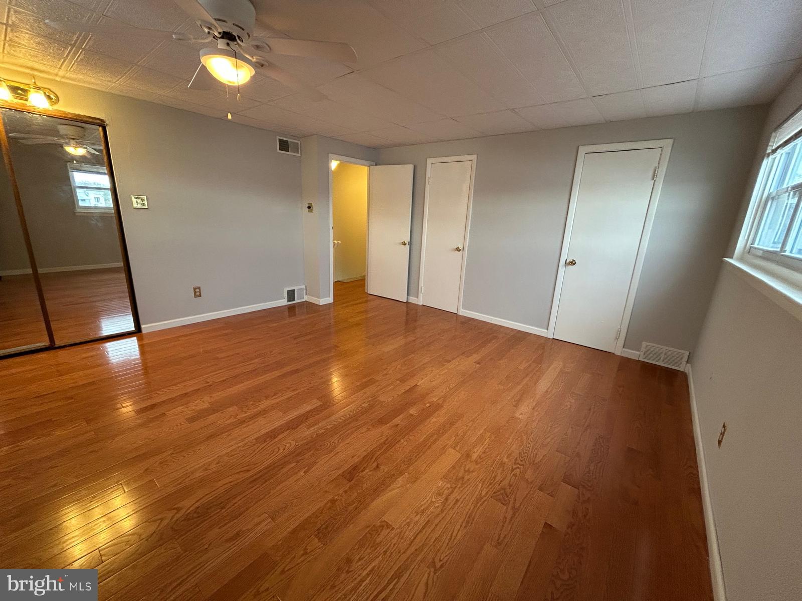 PHILADELPHIA (NORTHEAST) - Residential