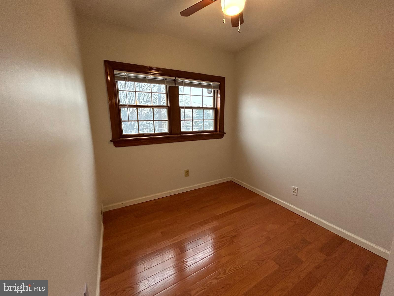 PHILADELPHIA (NORTHEAST) - Residential