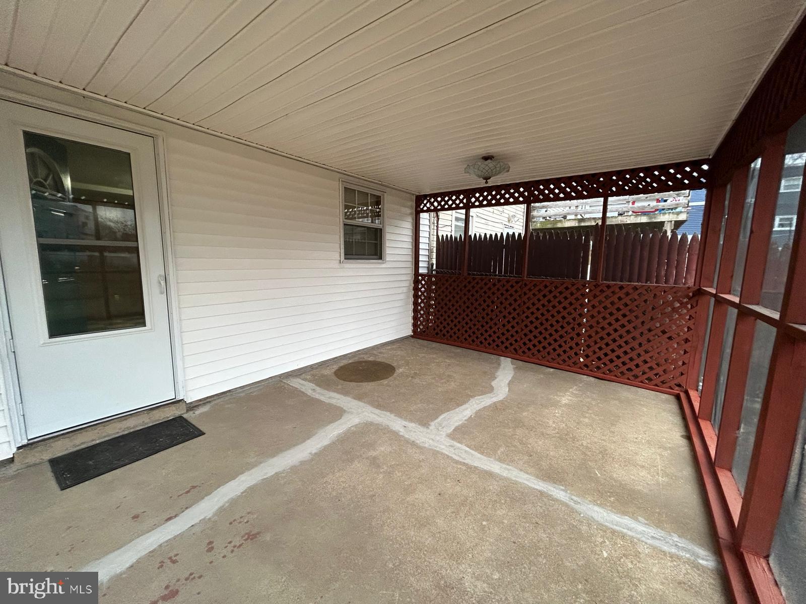 PHILADELPHIA (NORTHEAST) - Residential