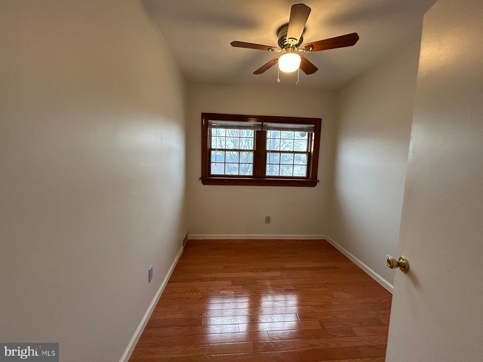 PHILADELPHIA (NORTHEAST) - Residential