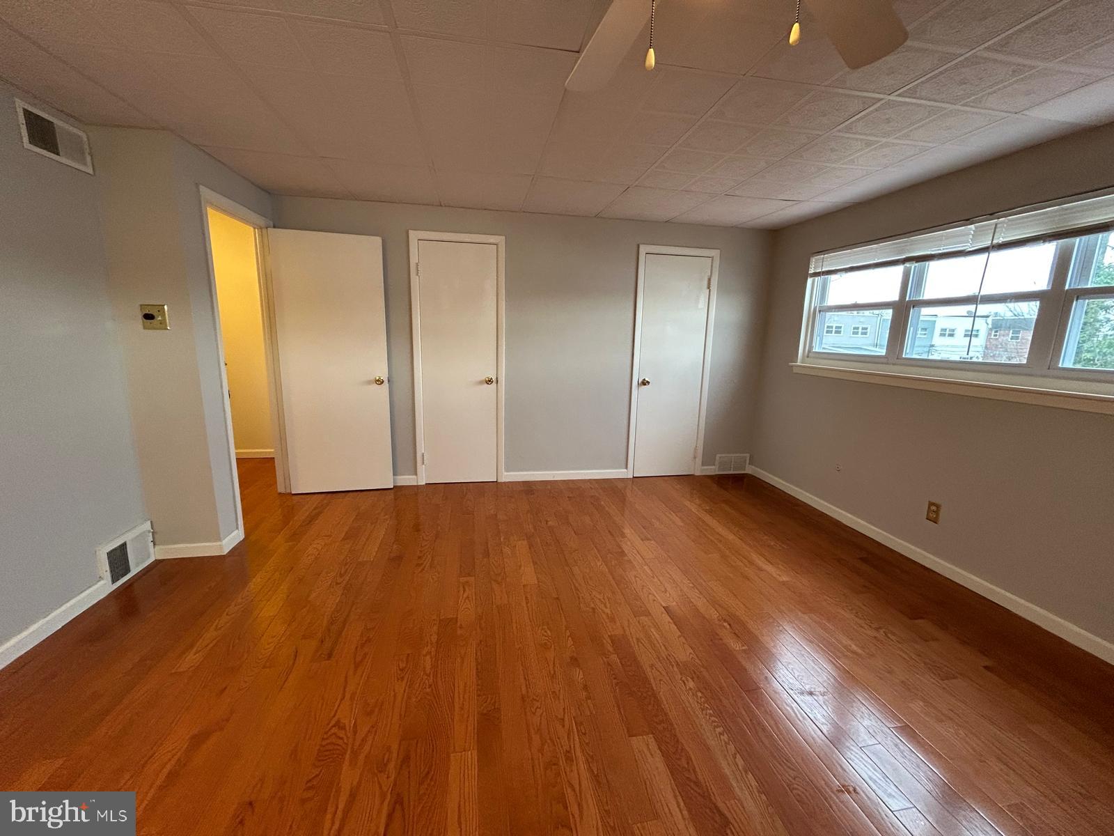 PHILADELPHIA (NORTHEAST) - Residential