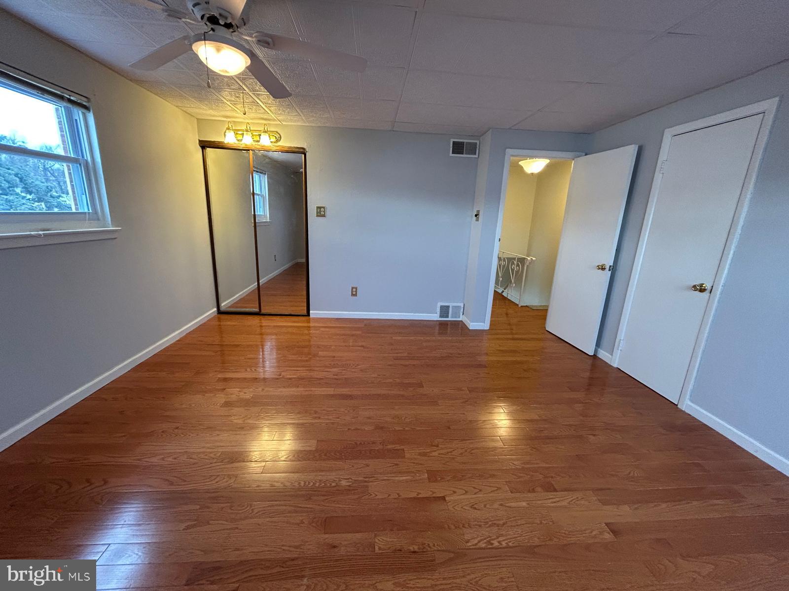 PHILADELPHIA (NORTHEAST) - Residential