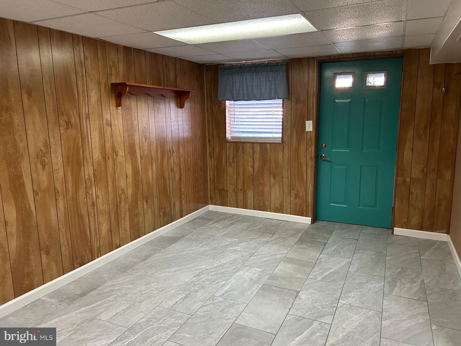 PHILADELPHIA (NORTHEAST) - Residential