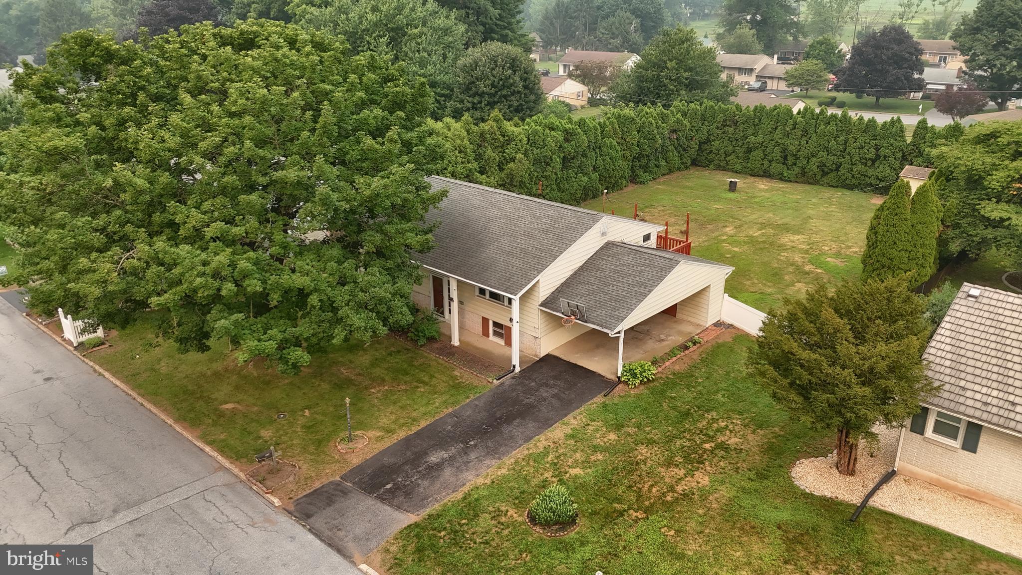 DARTMOUTH FARMS - Residential
