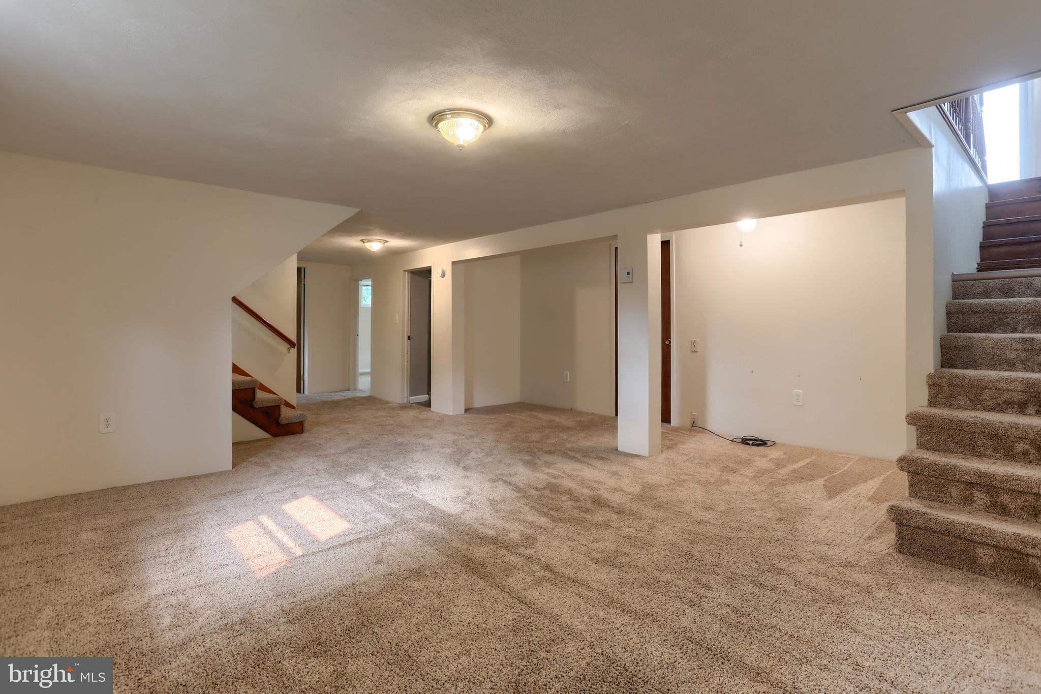 DARTMOUTH FARMS - Residential
