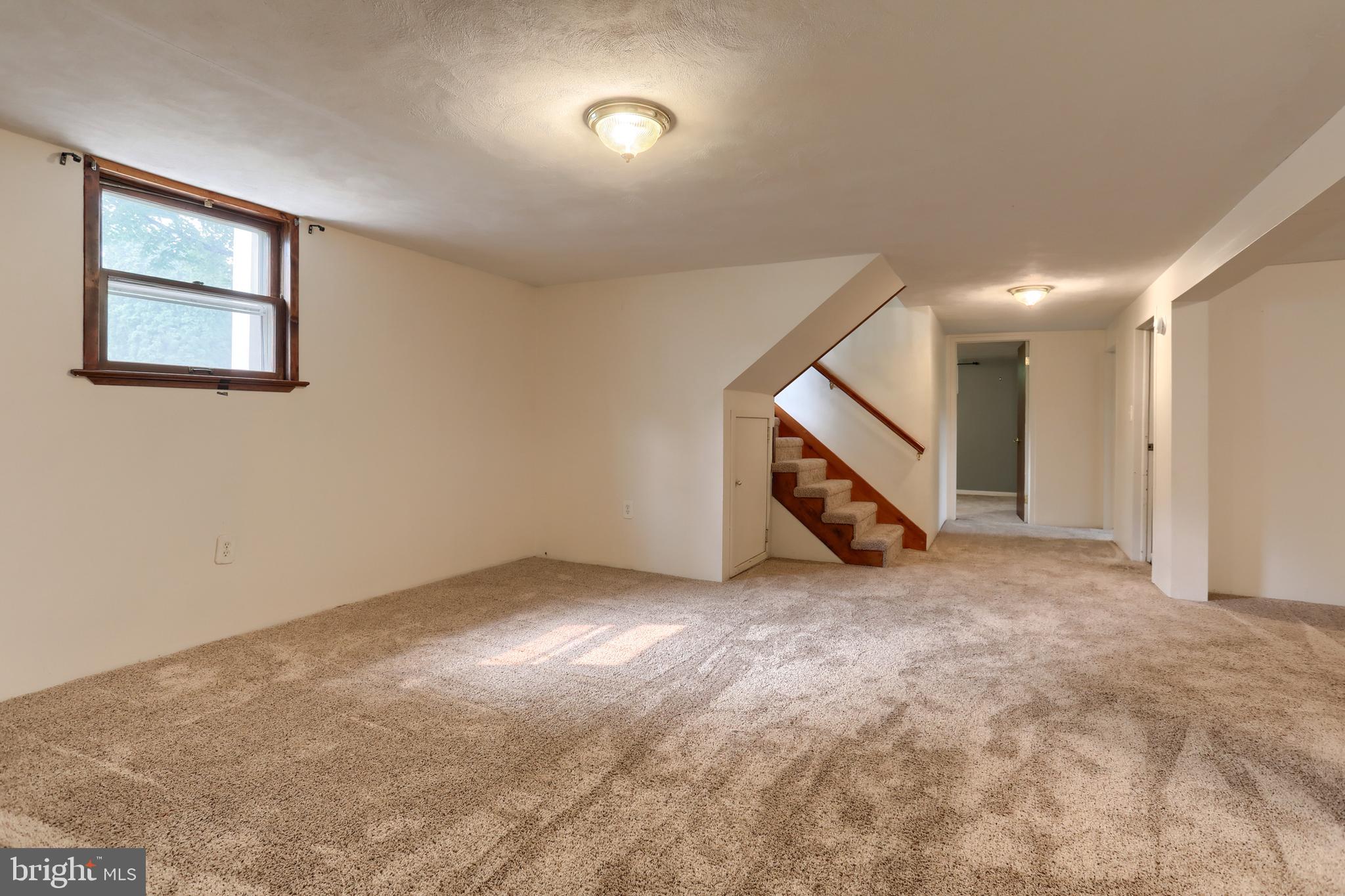 DARTMOUTH FARMS - Residential