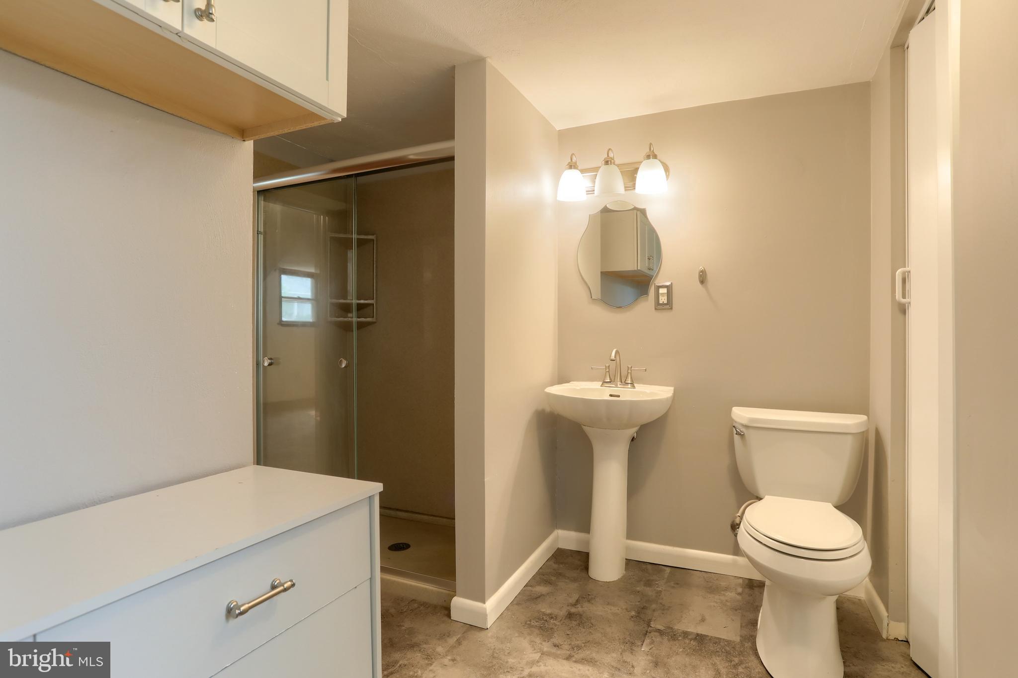 DARTMOUTH FARMS - Residential