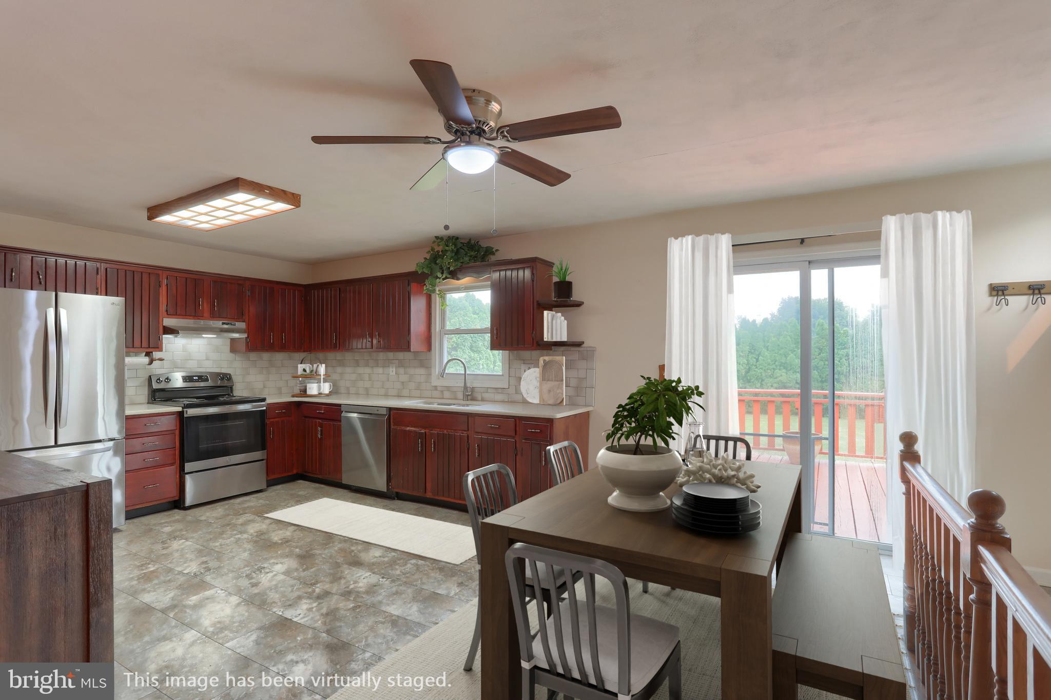 DARTMOUTH FARMS - Residential