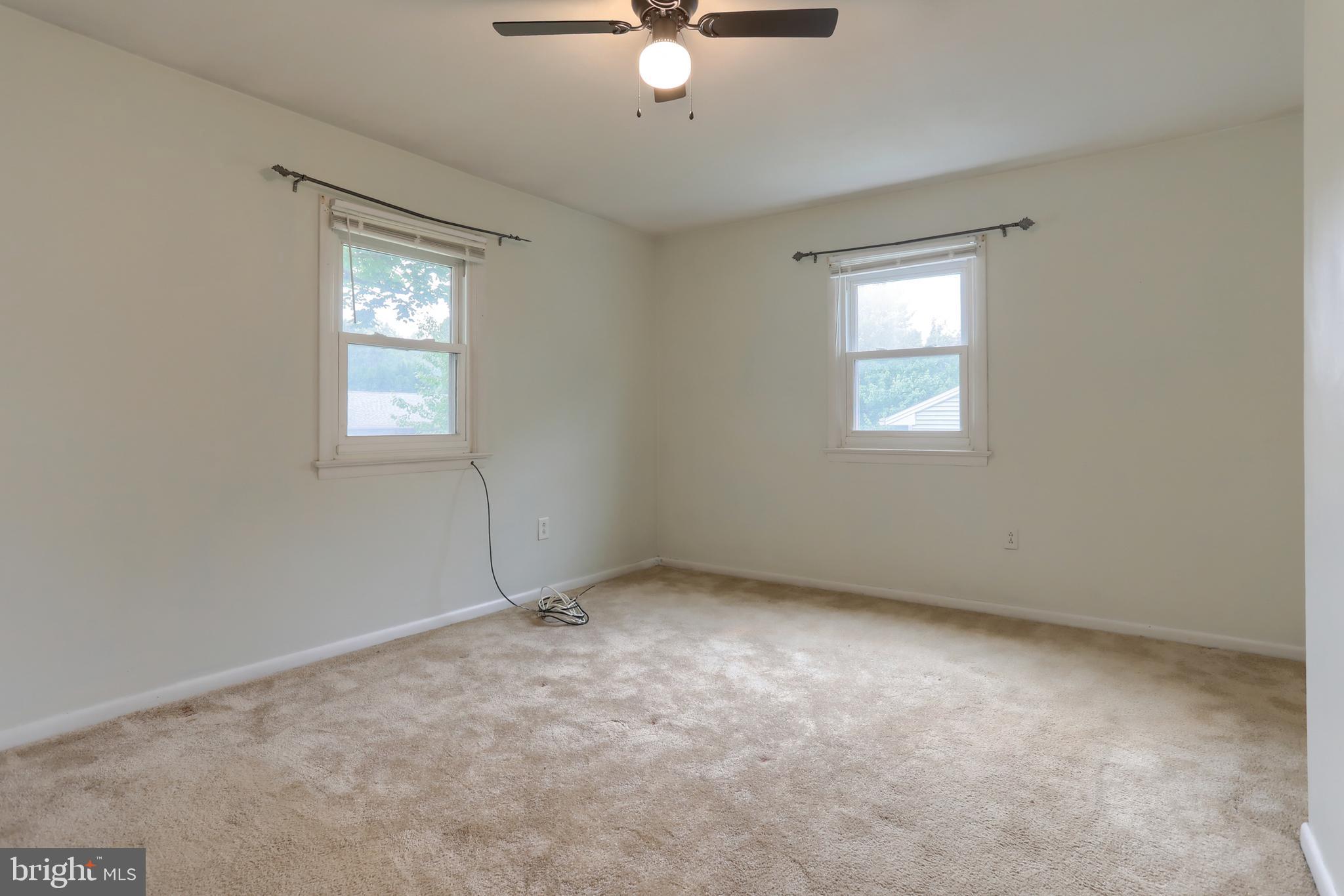 DARTMOUTH FARMS - Residential
