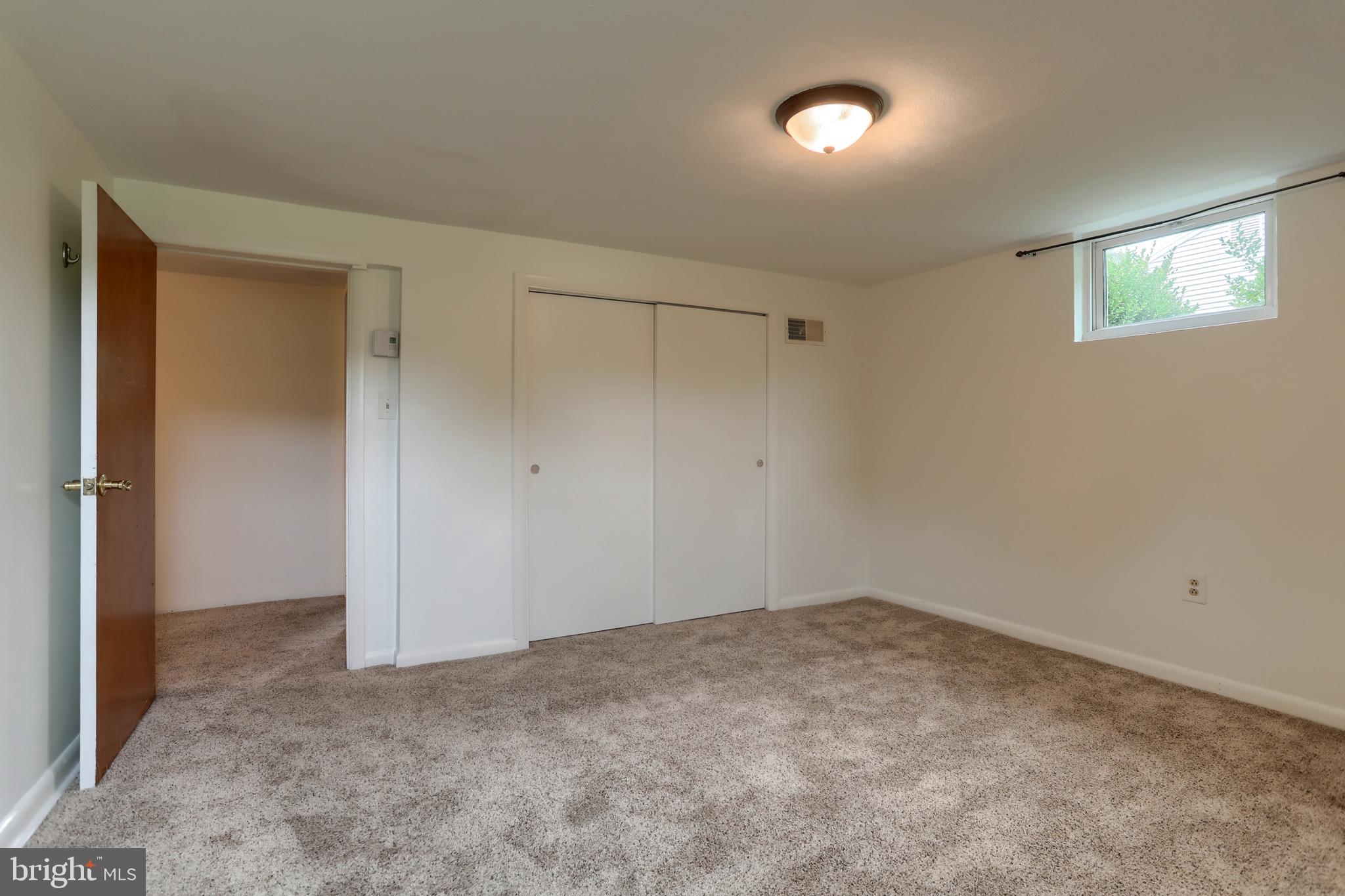 DARTMOUTH FARMS - Residential