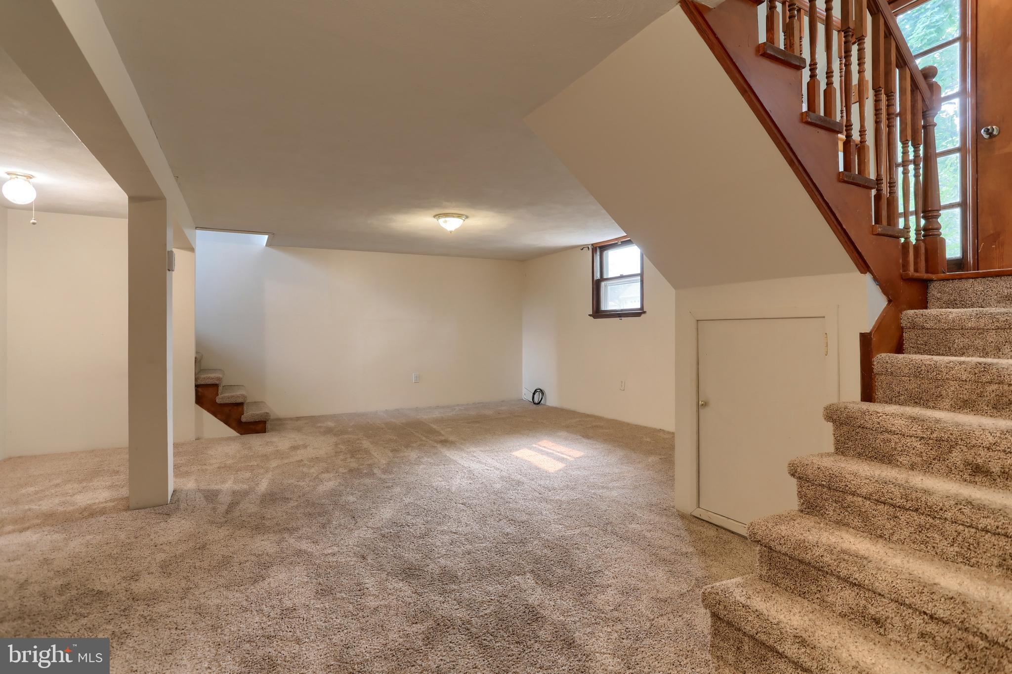 DARTMOUTH FARMS - Residential