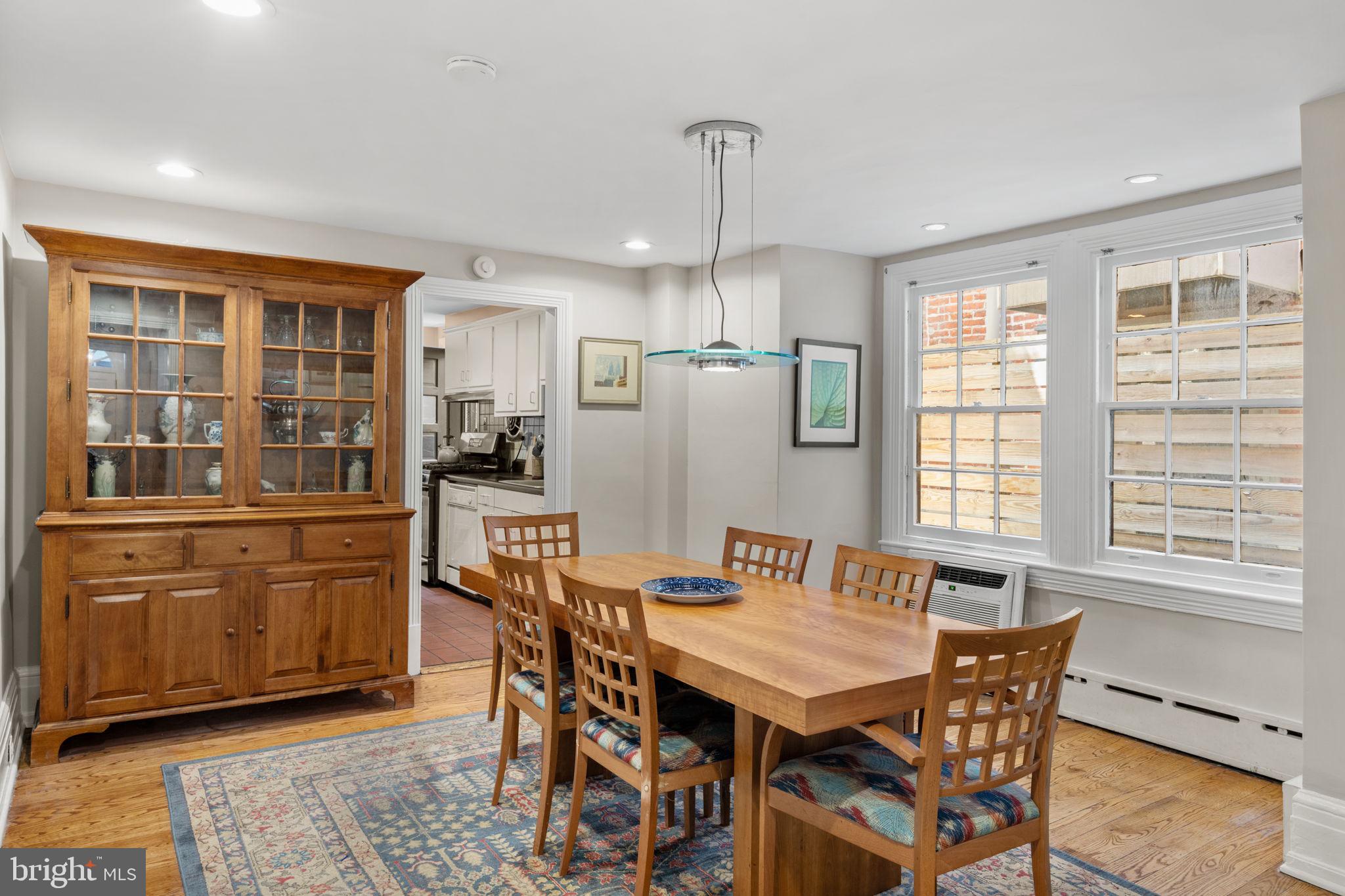 RITTENHOUSE SQUARE - Residential