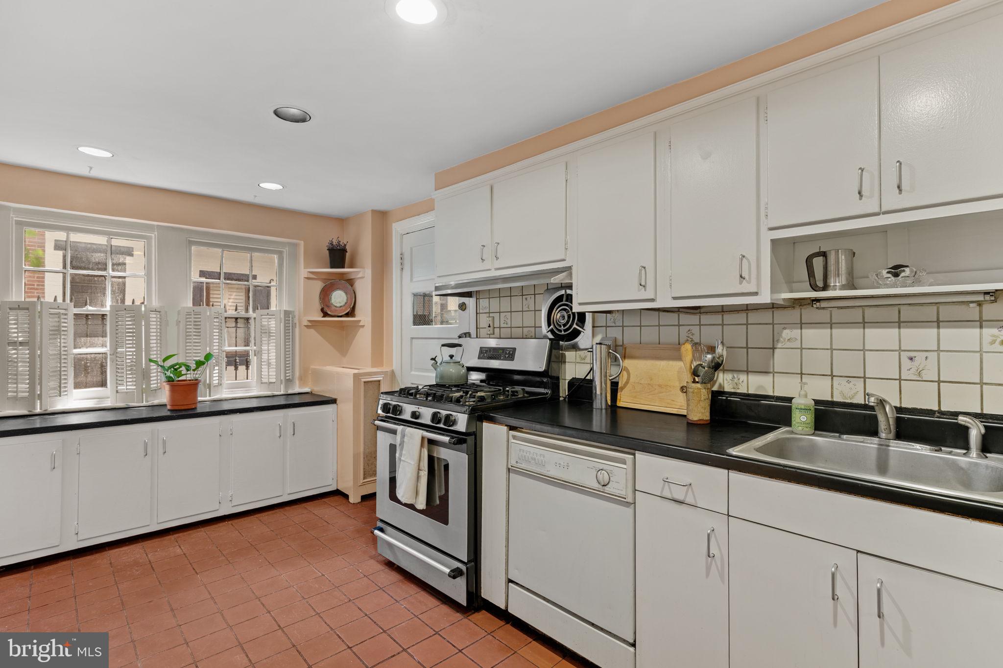 RITTENHOUSE SQUARE - Residential