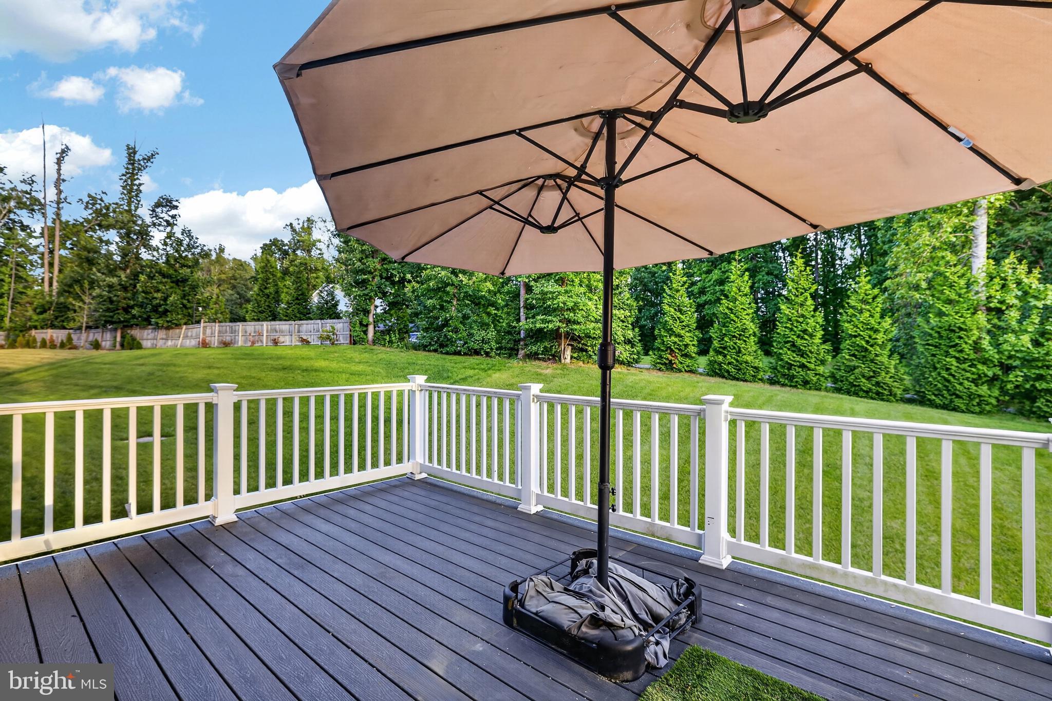 SHELTON KNOLLS - Residential
