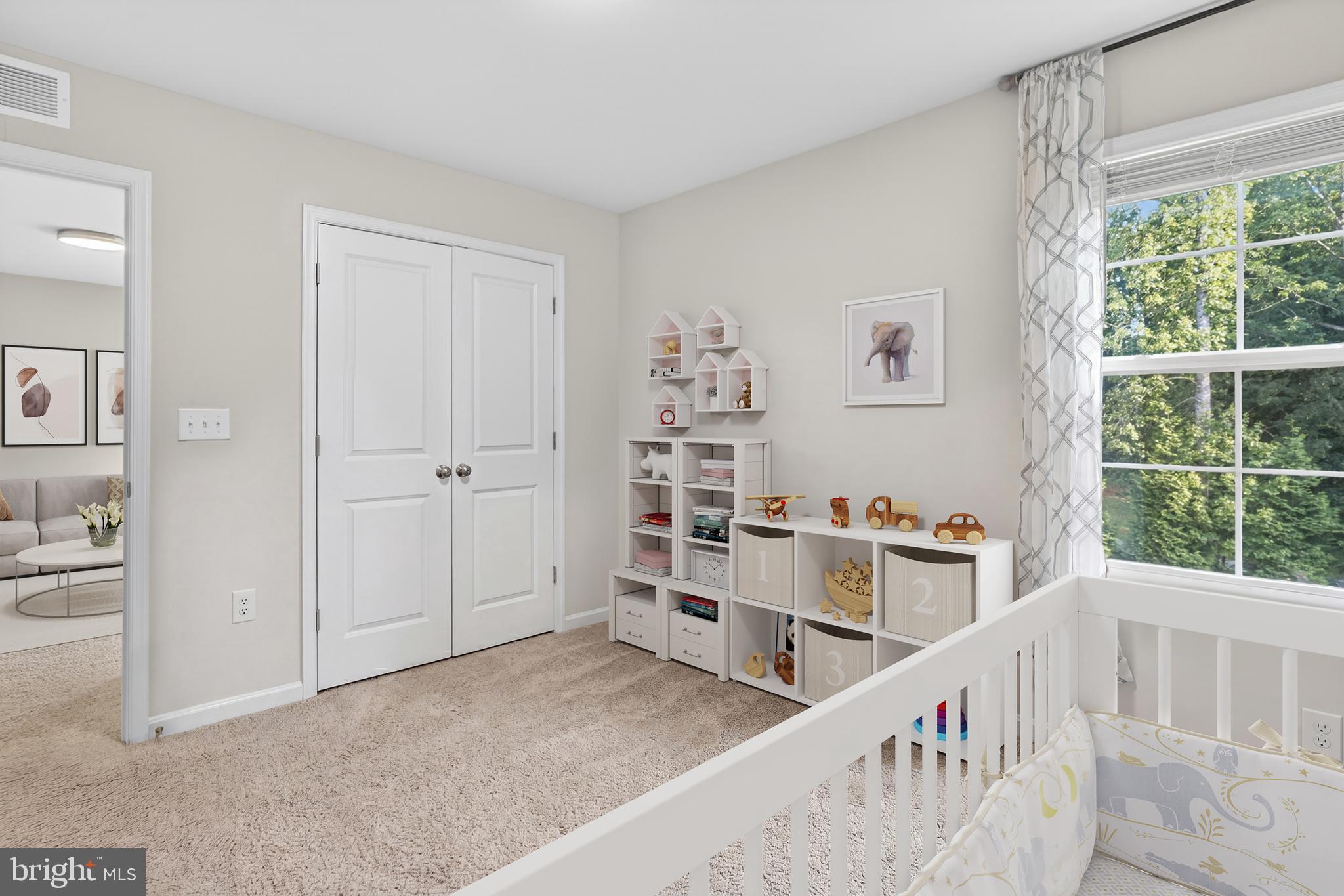 SHELTON KNOLLS - Residential