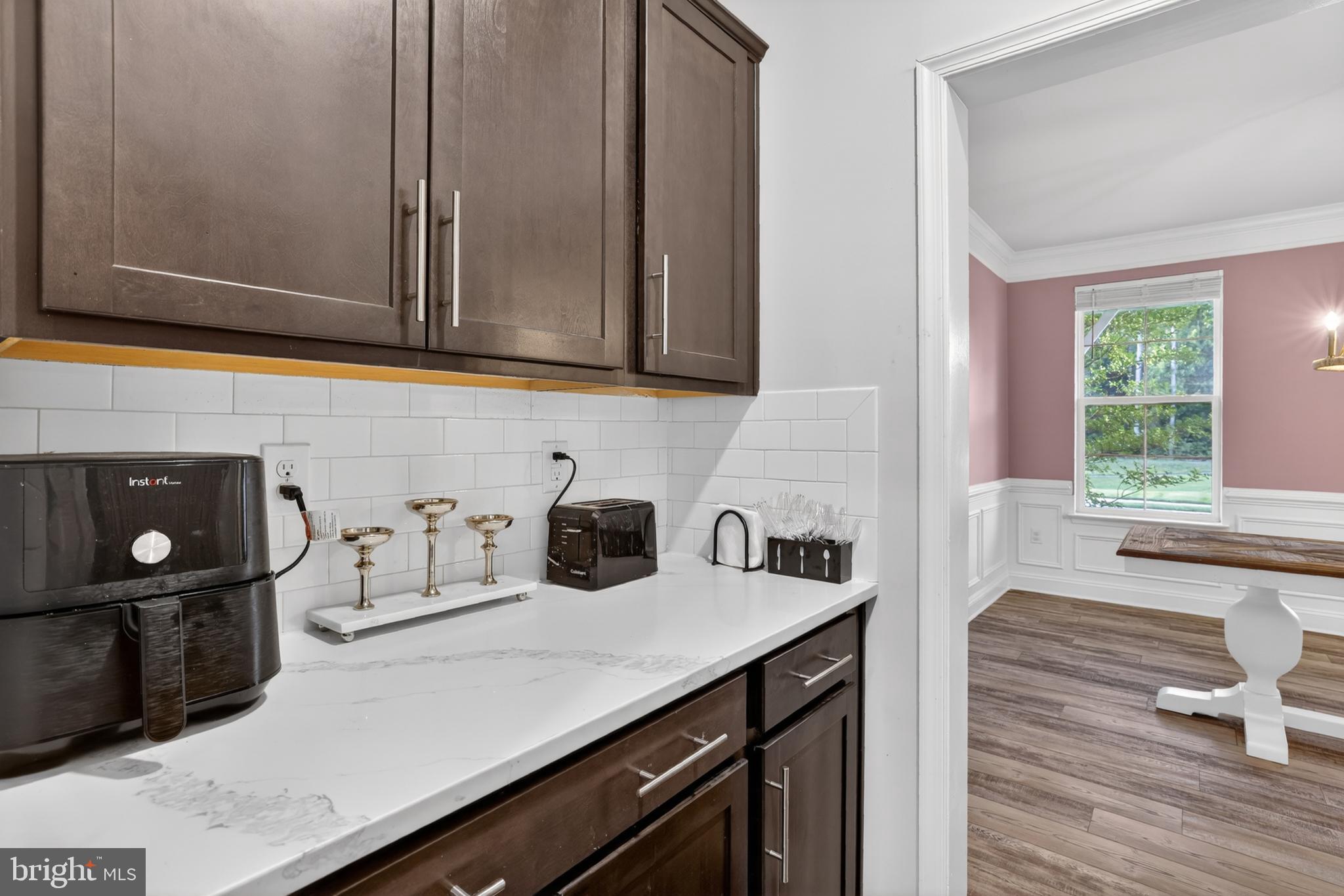 SHELTON KNOLLS - Residential