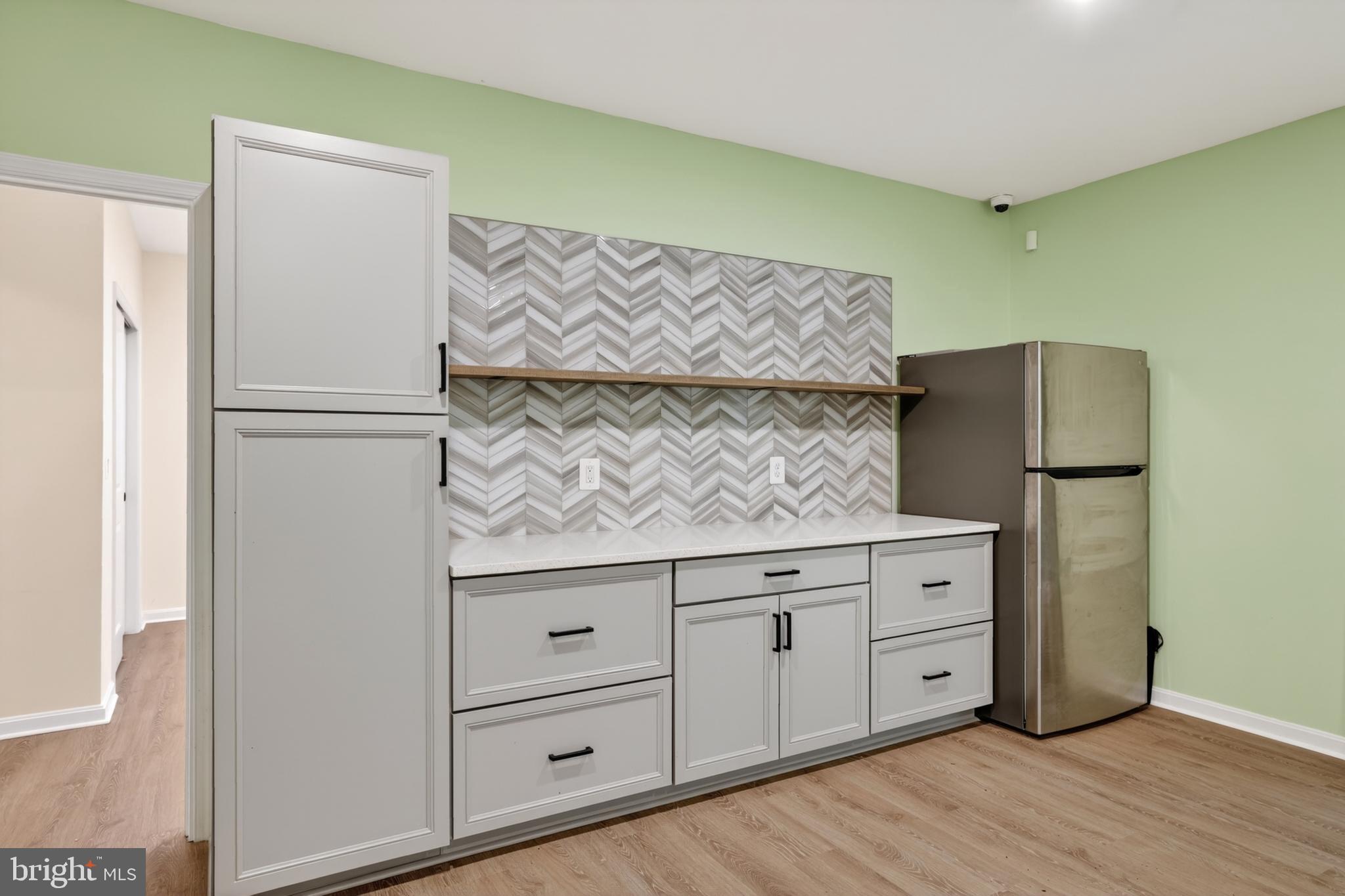 SHELTON KNOLLS - Residential