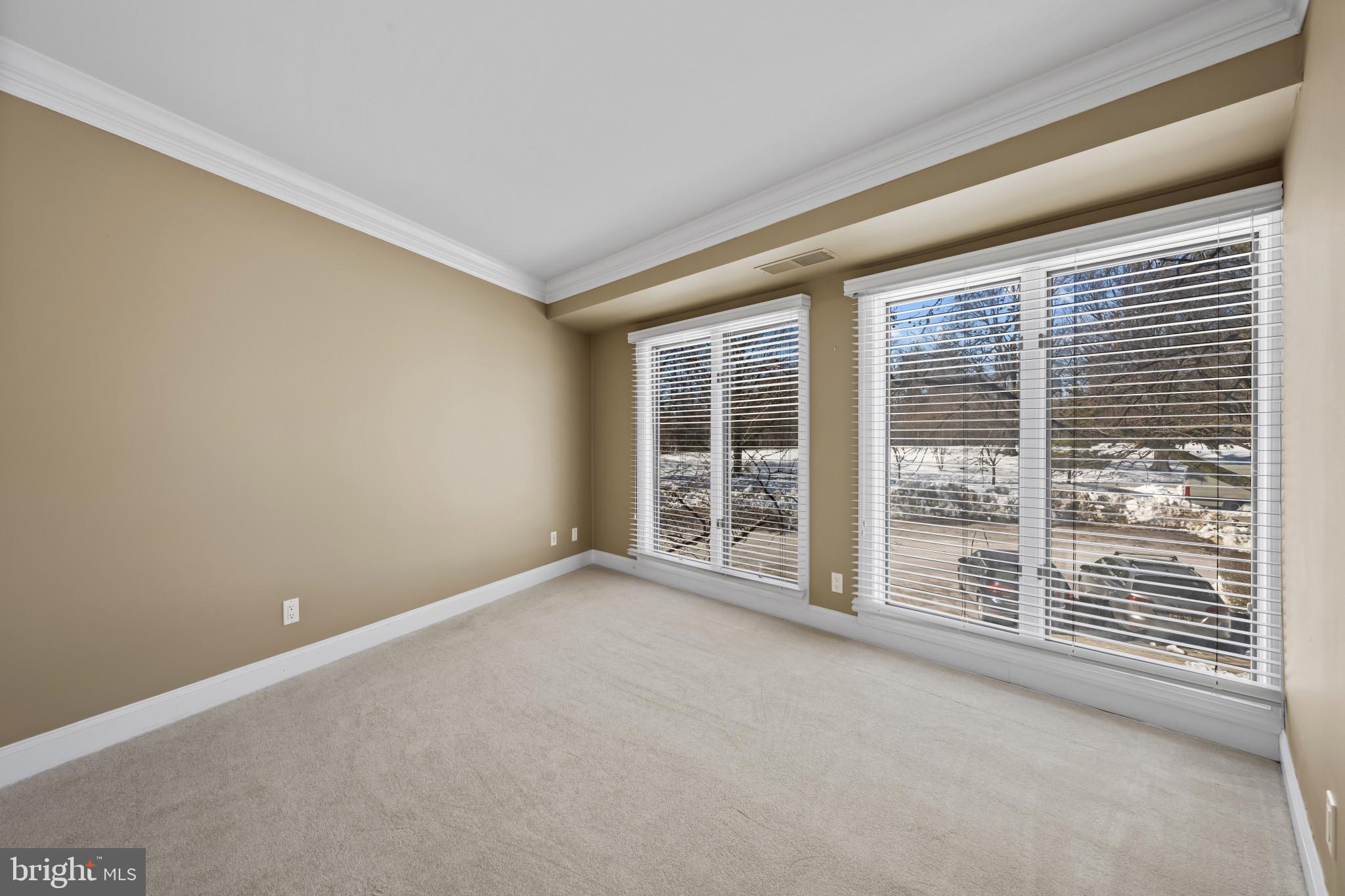 CHESAPEAKE HARBOUR - Residential