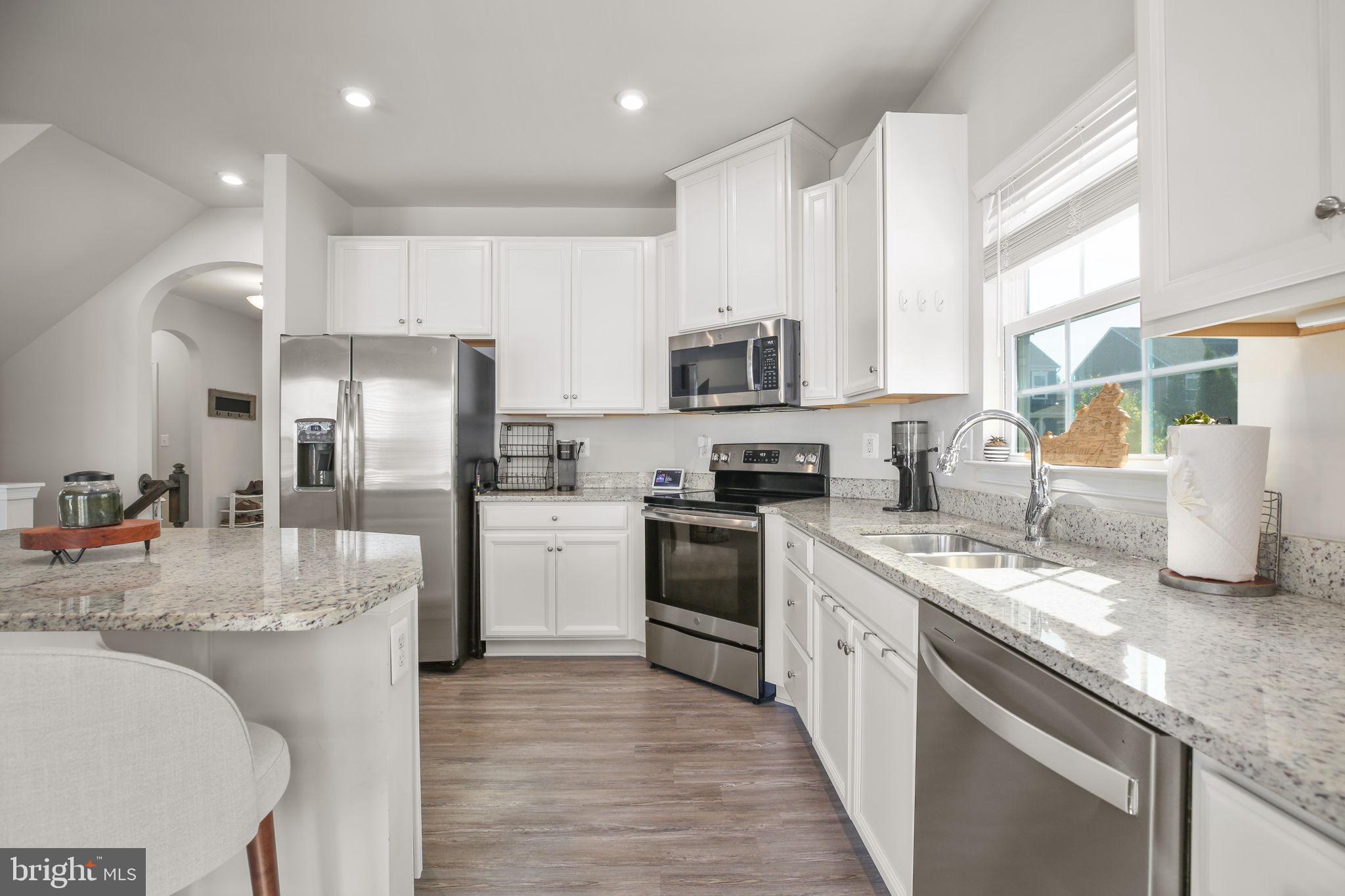 THE VILLAGE AT COURTHOUSE COMMONS - Residential