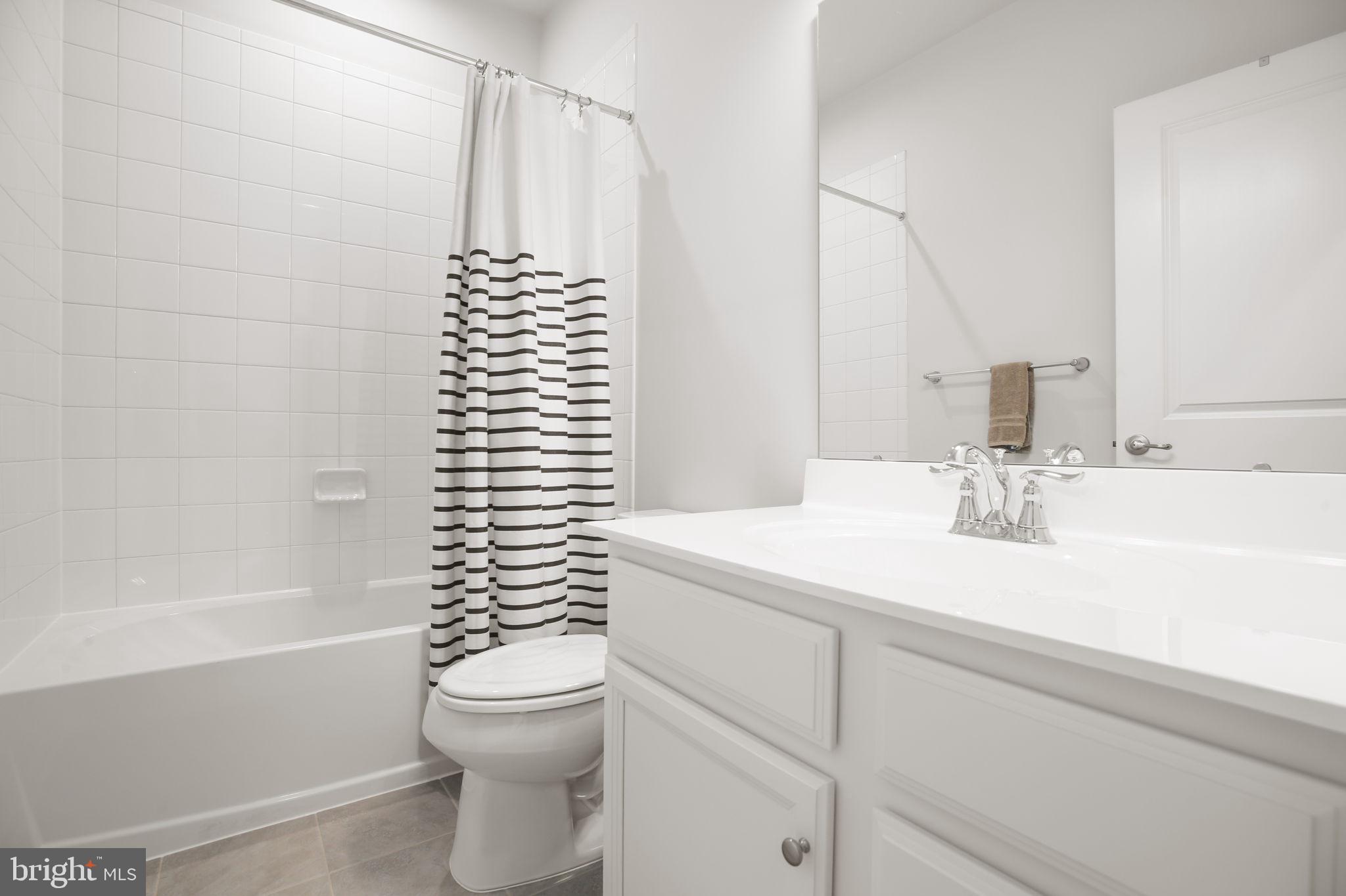 THE VILLAGE AT COURTHOUSE COMMONS - Residential