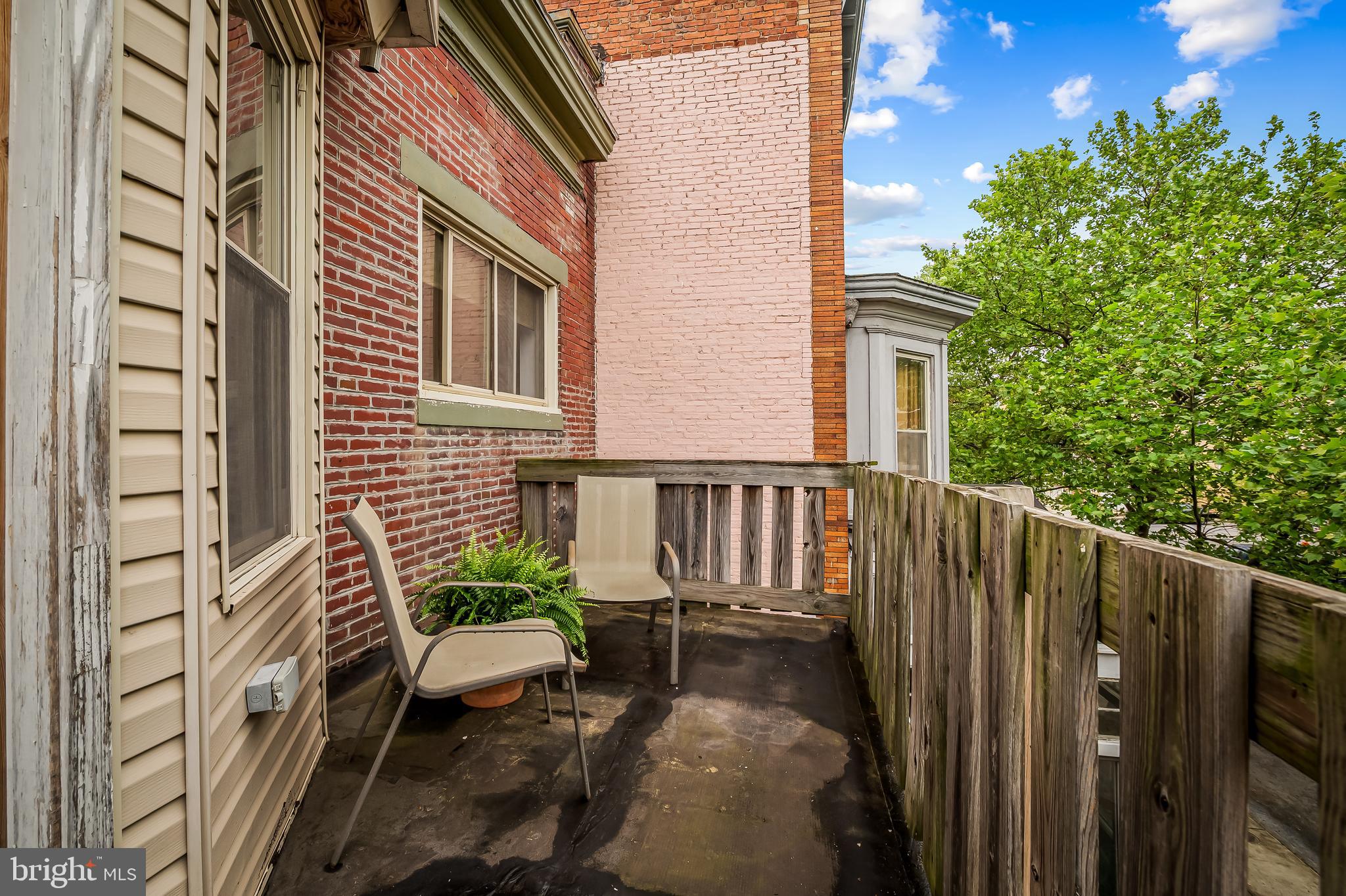 RESERVOIR HILL - Residential