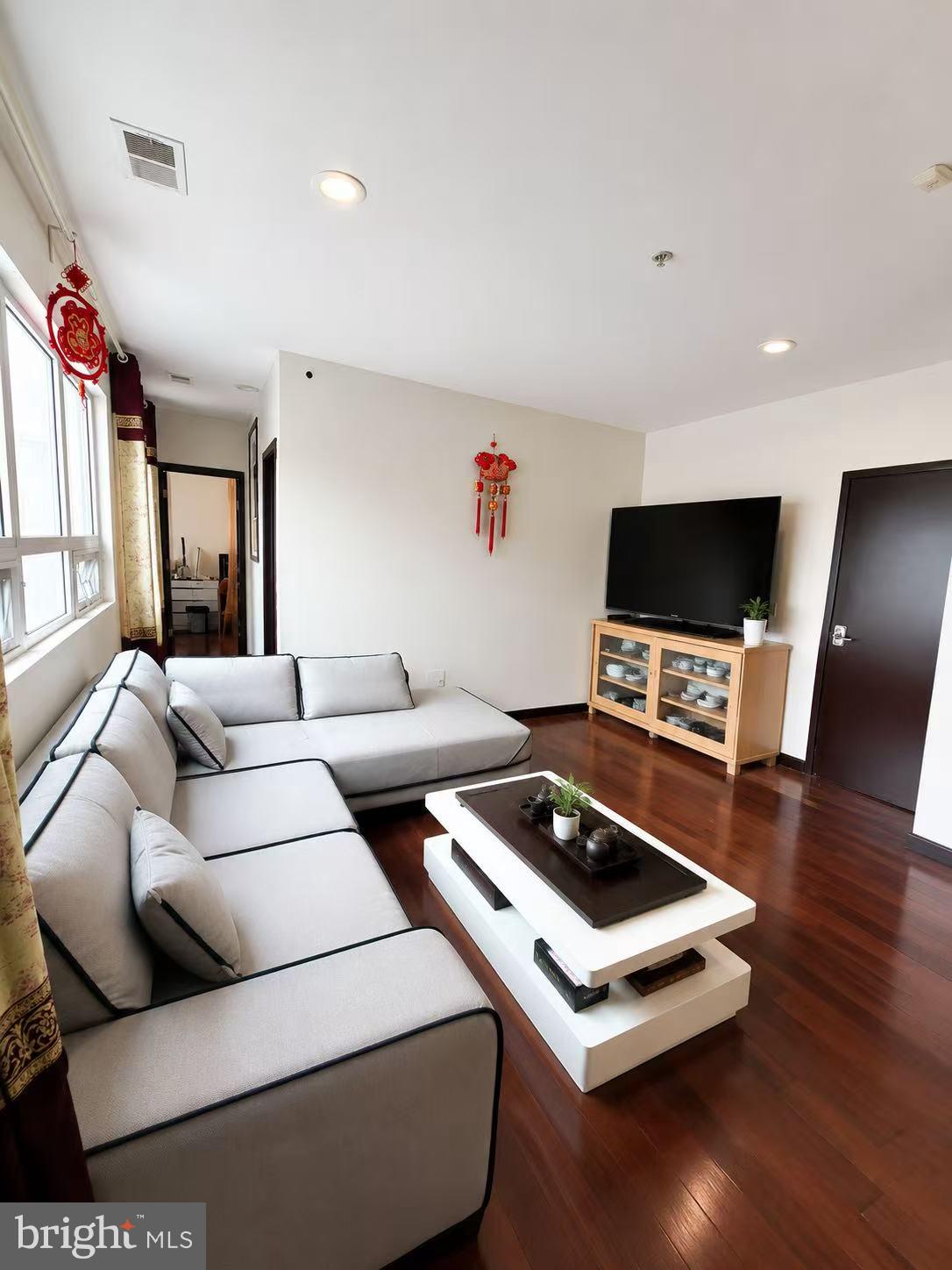 CENTER CITY - Residential
