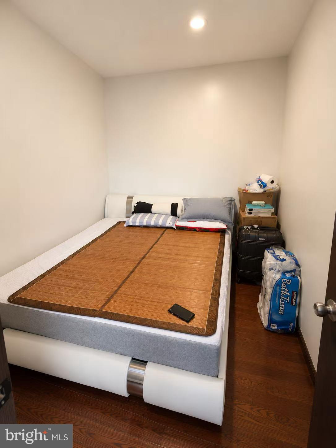 CENTER CITY - Residential