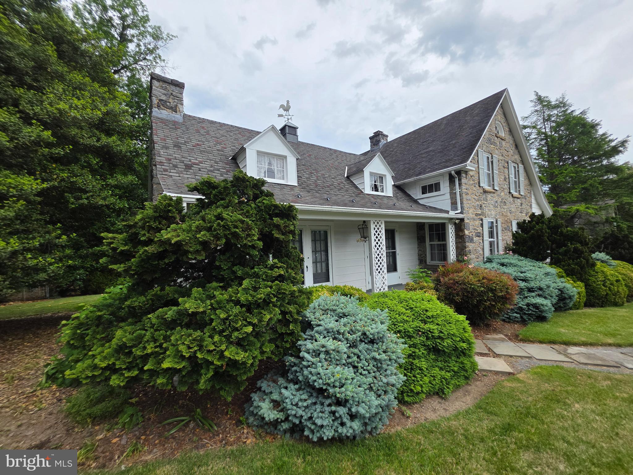 FOUNTAIN HEAD - Residential