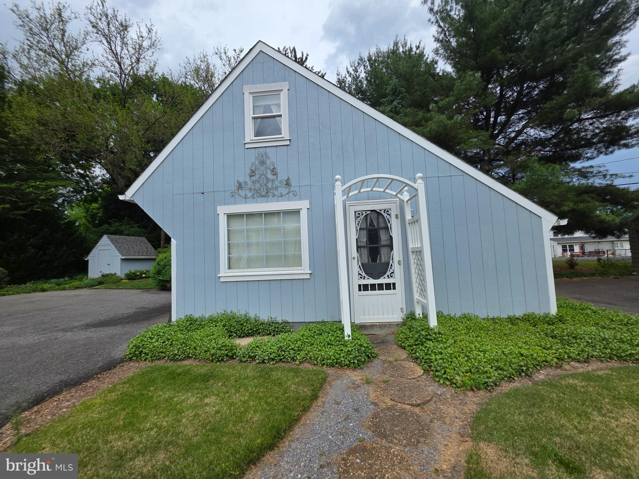 FOUNTAIN HEAD - Residential