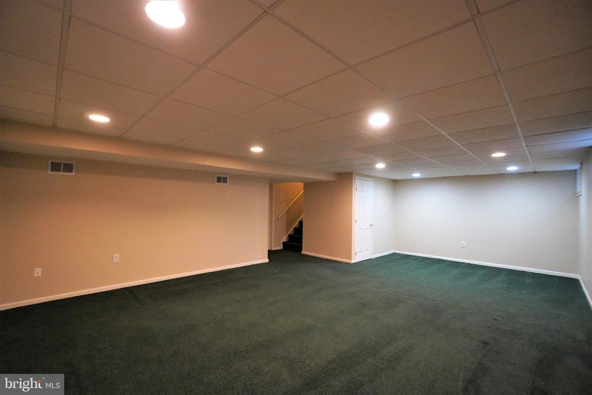 THE GREENS OF DOYL - Residential Lease