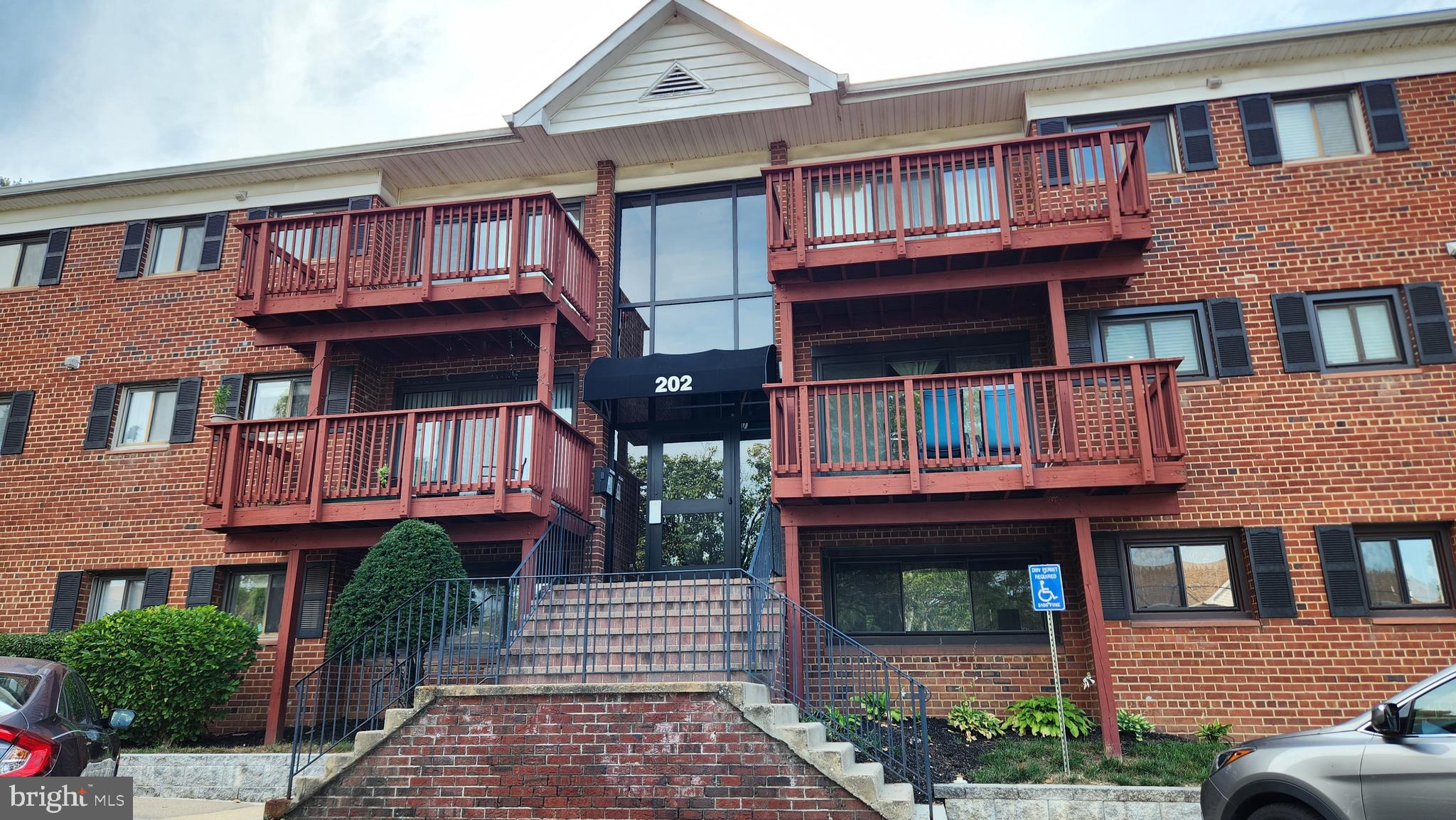 SEMINARY WALK - Residential Lease